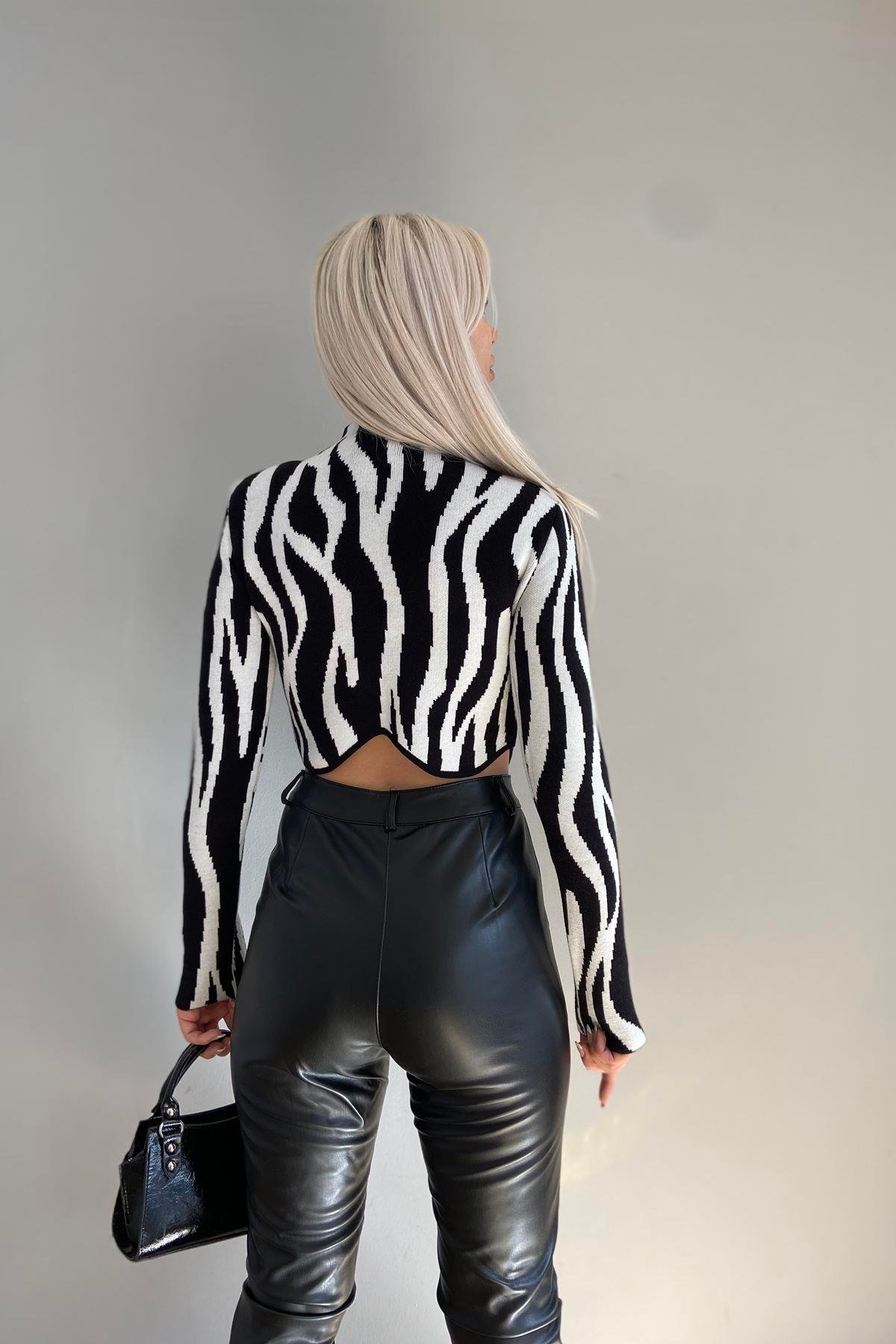 ZEBRA DESEN TRIKO