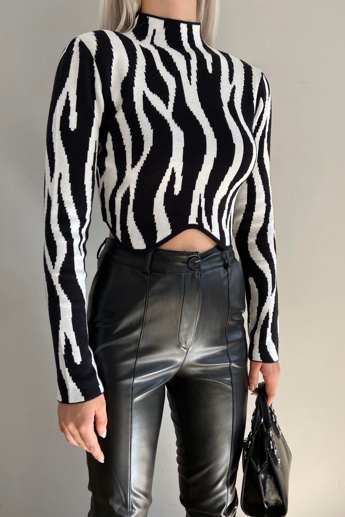ZEBRA DESEN TRIKO