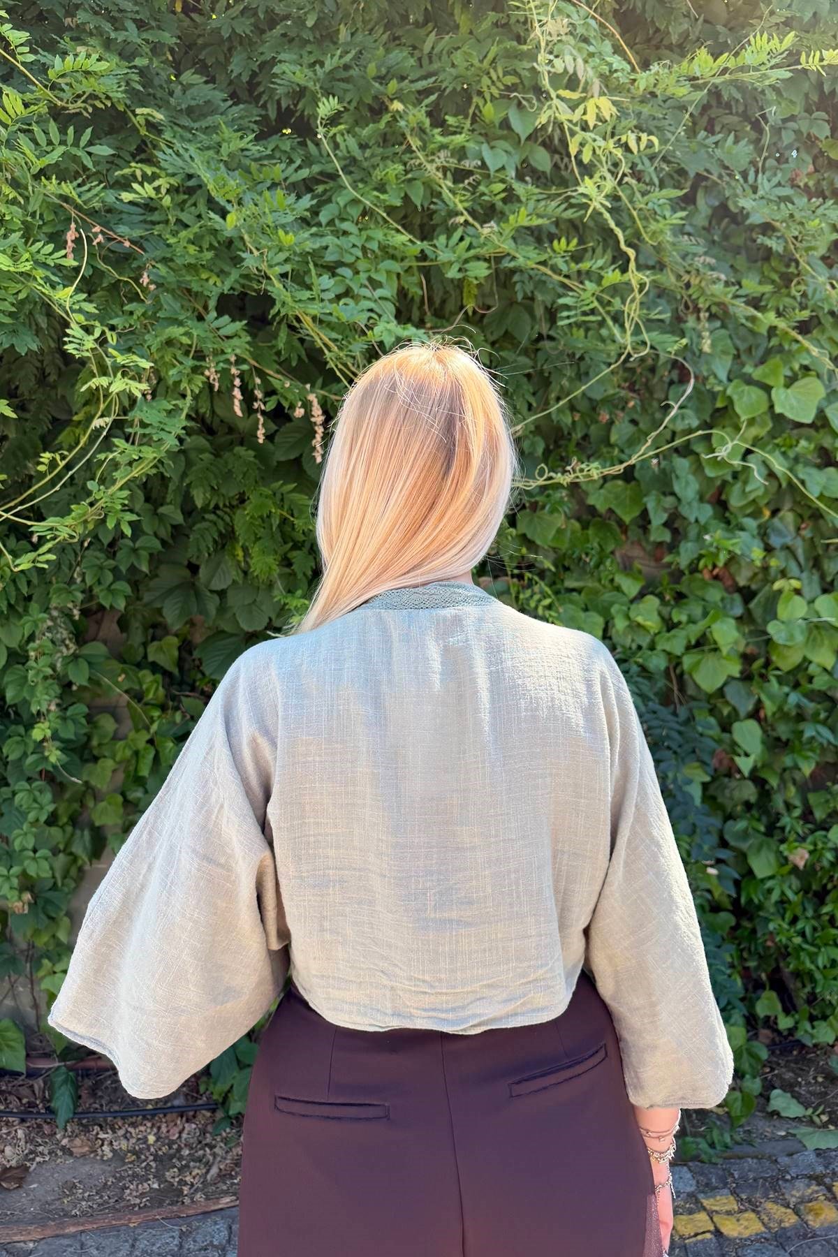 DANTEL GARNİLİ KIMONO