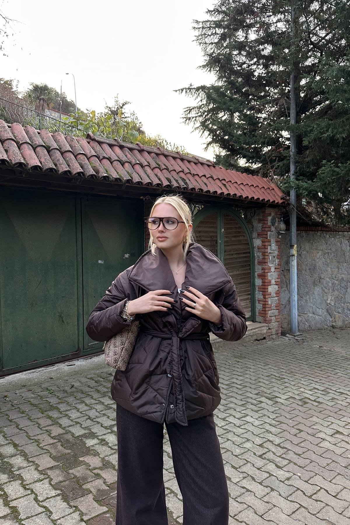 BEL KUAŞKLI KAPITONE MONT