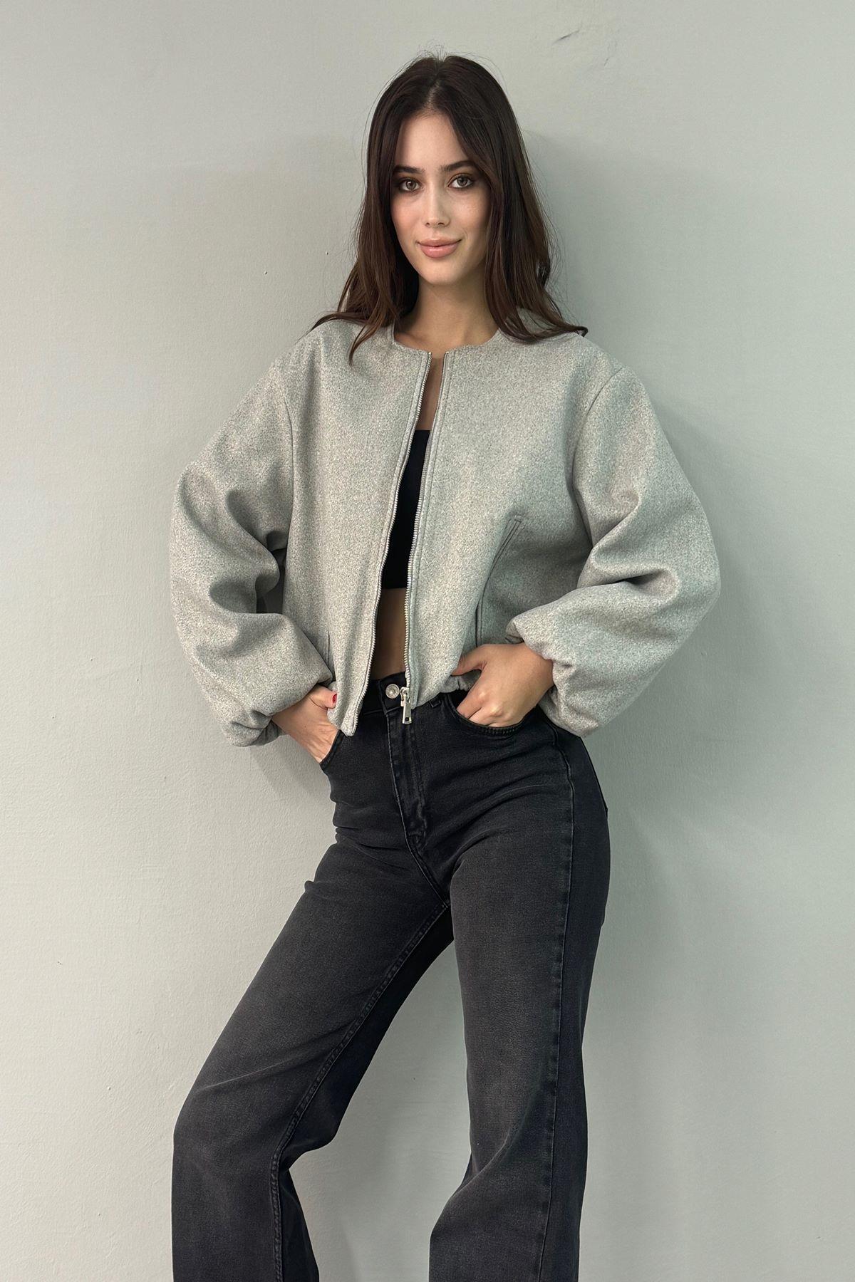 KAŞE BOMBER MONT