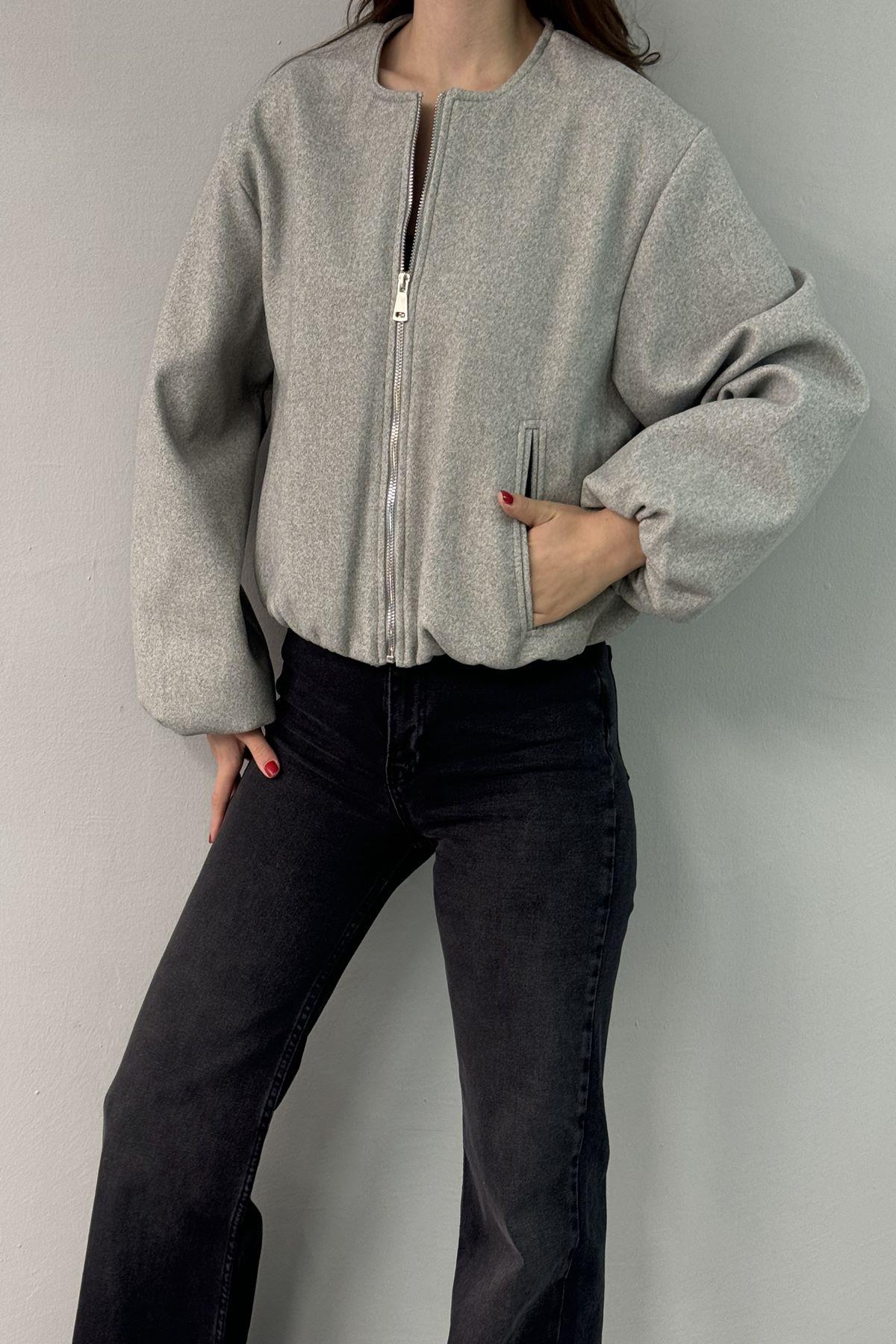 KAŞE BOMBER MONT