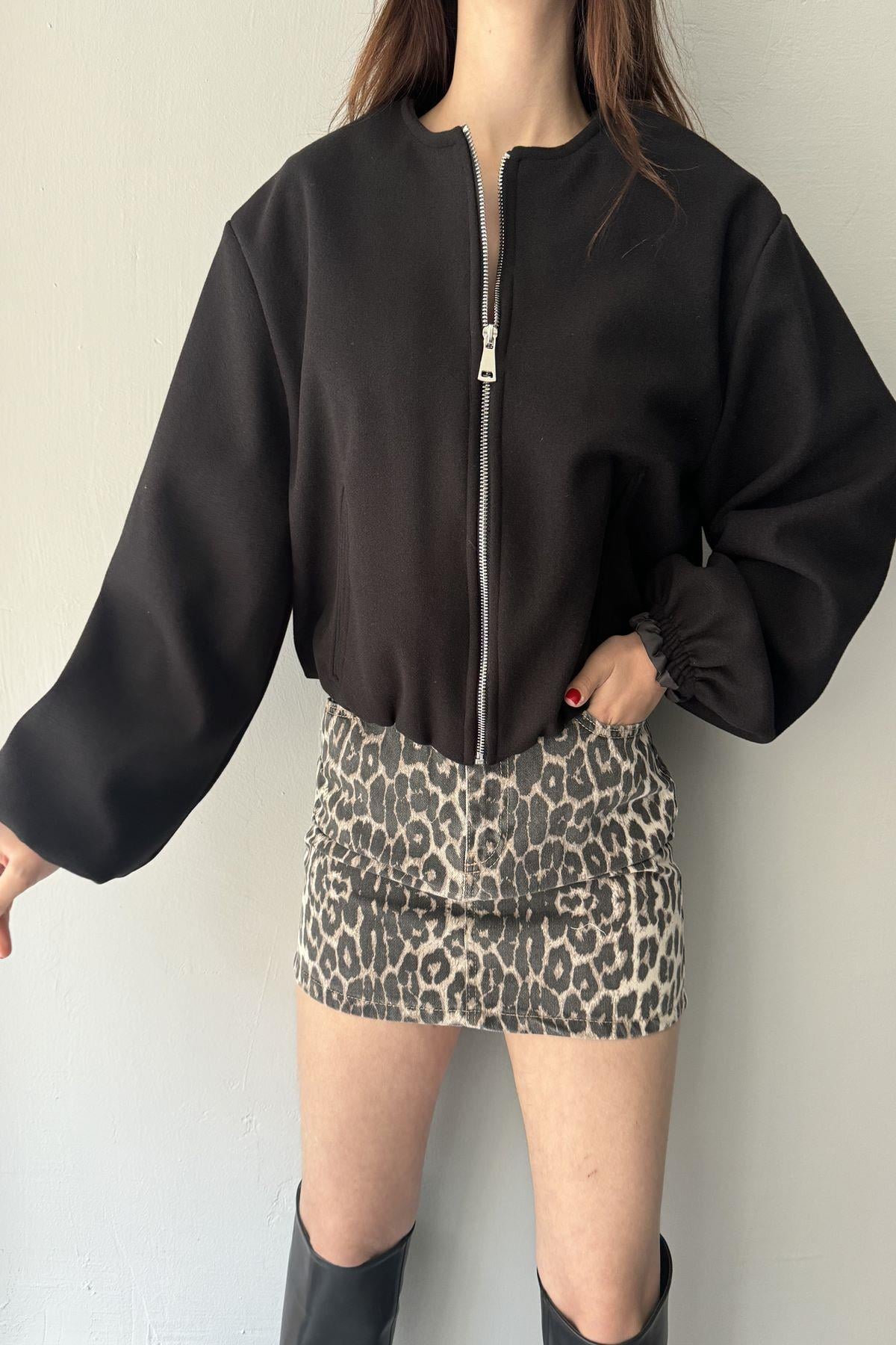 KAŞE BOMBER MONT
