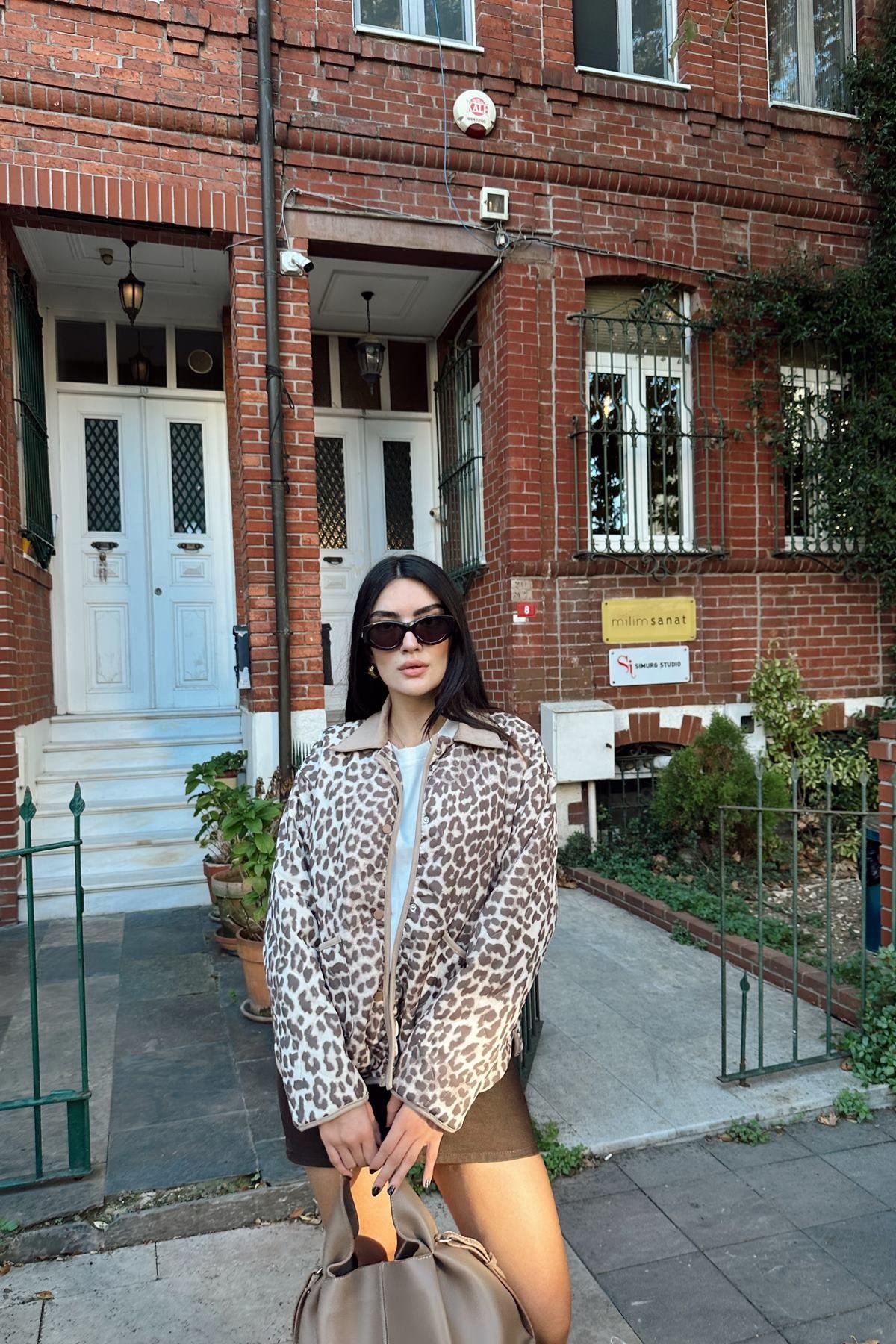 LEOPAR DESEN KAPİTONE CEKET