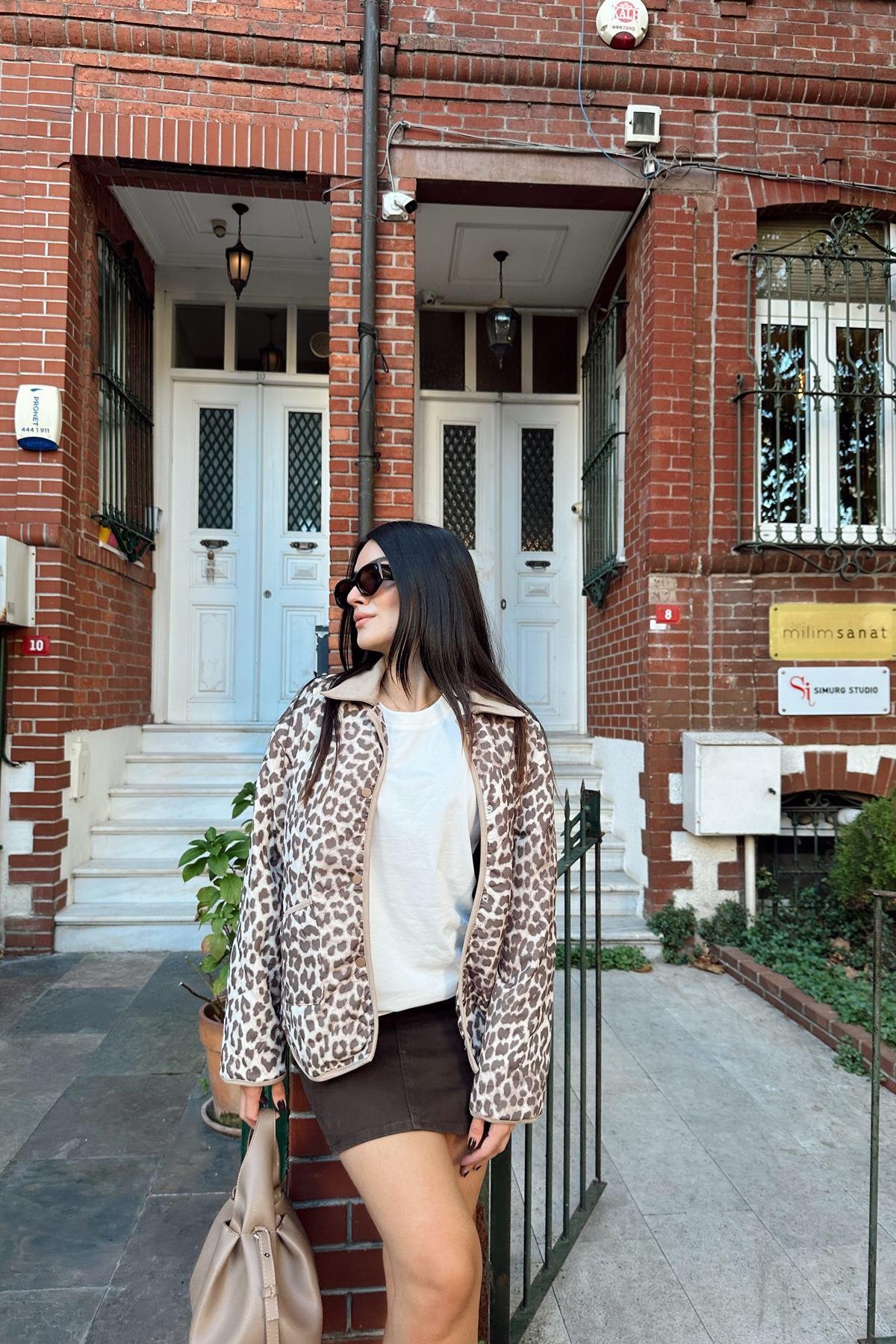 LEOPAR DESEN KAPİTONE CEKET
