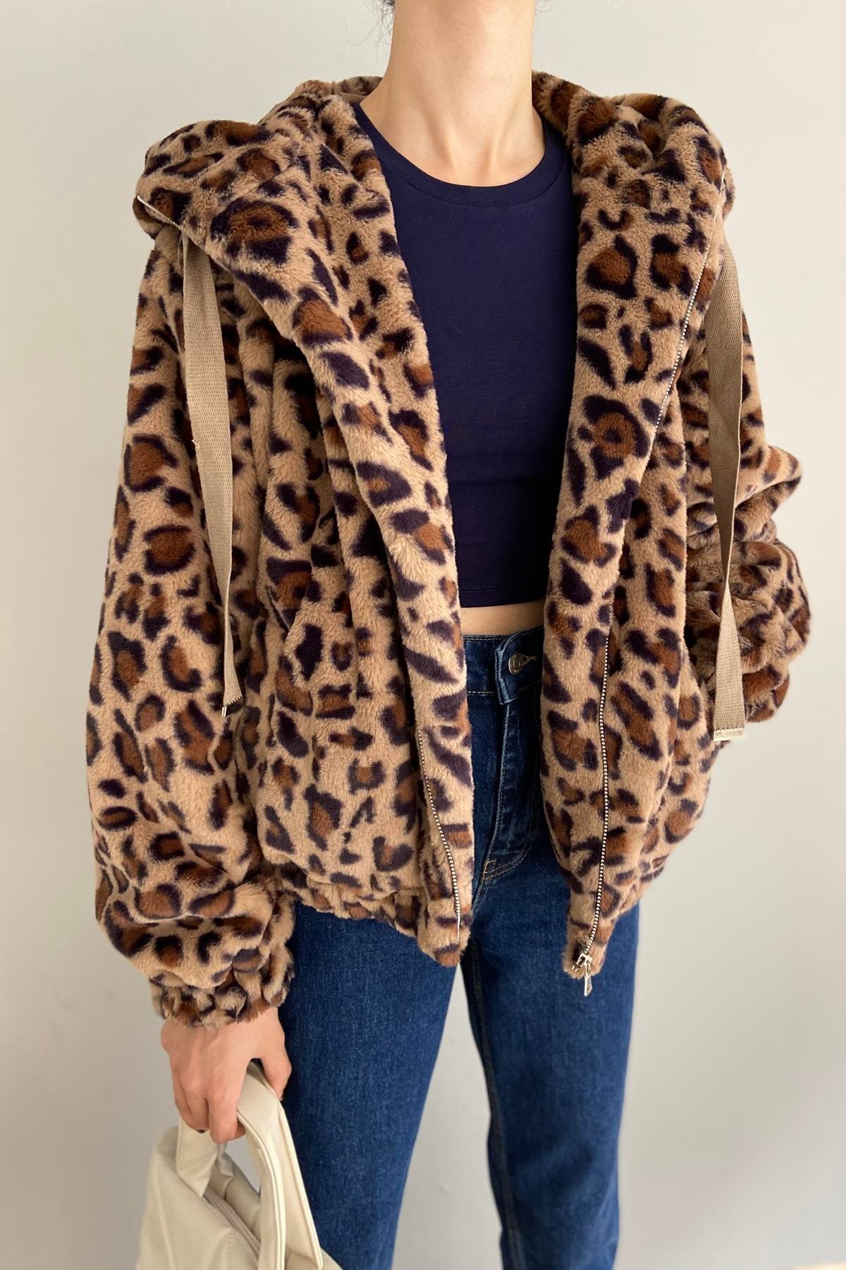 LEOPAR DESEN PELÜŞ KABAN