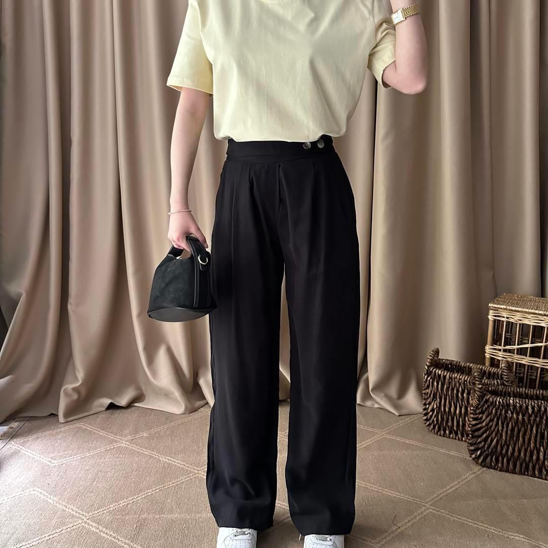 BEL DÜĞME DETAY PİLELİ TENCEL PANTOLON