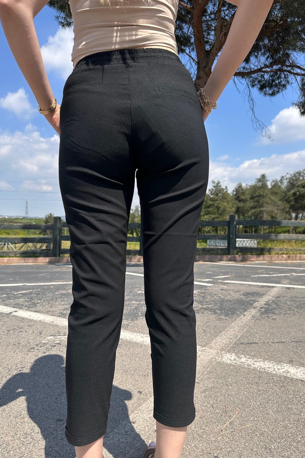 BEL LASTİKLİ FUL LİKRALI PANTOLON