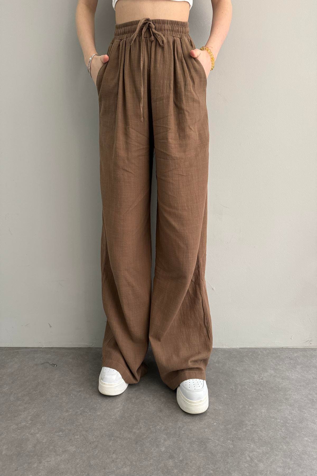 BELİ LASTİK DETAYLI PANTOLON