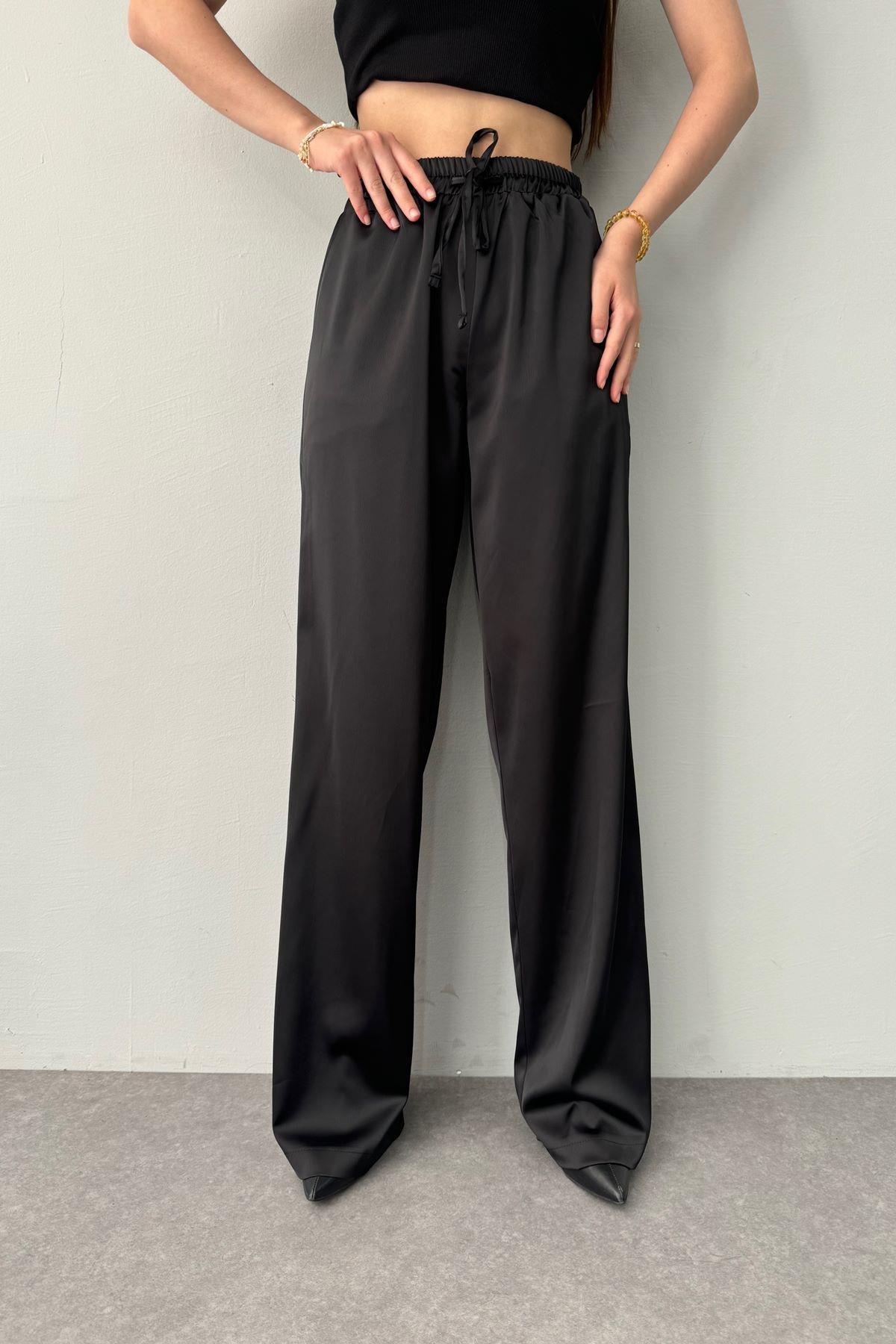 BELİ LASTİKLİ CEPLİ SATEN PANTOLON
