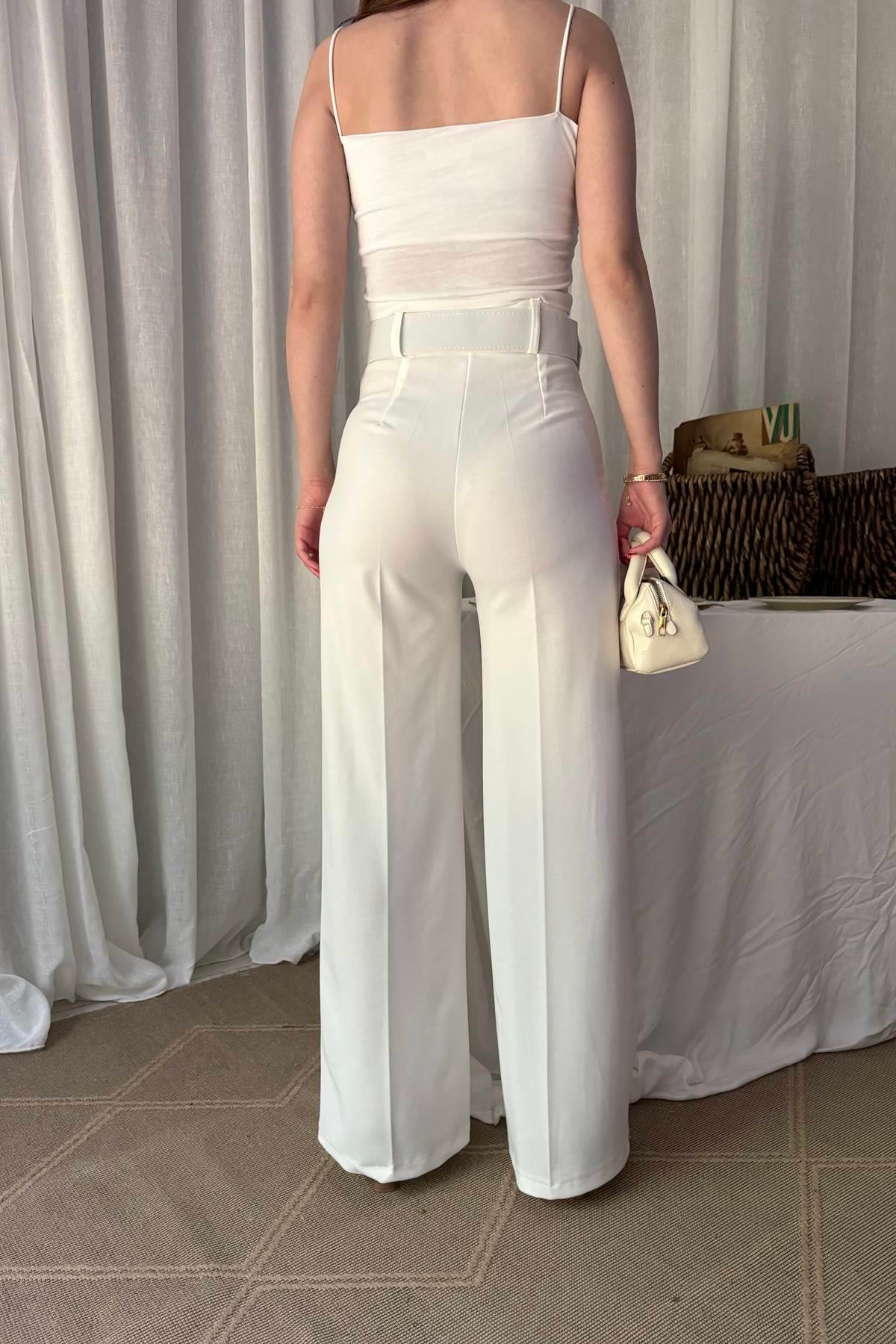 BOL PAÇA KEMERLİ PANTALON