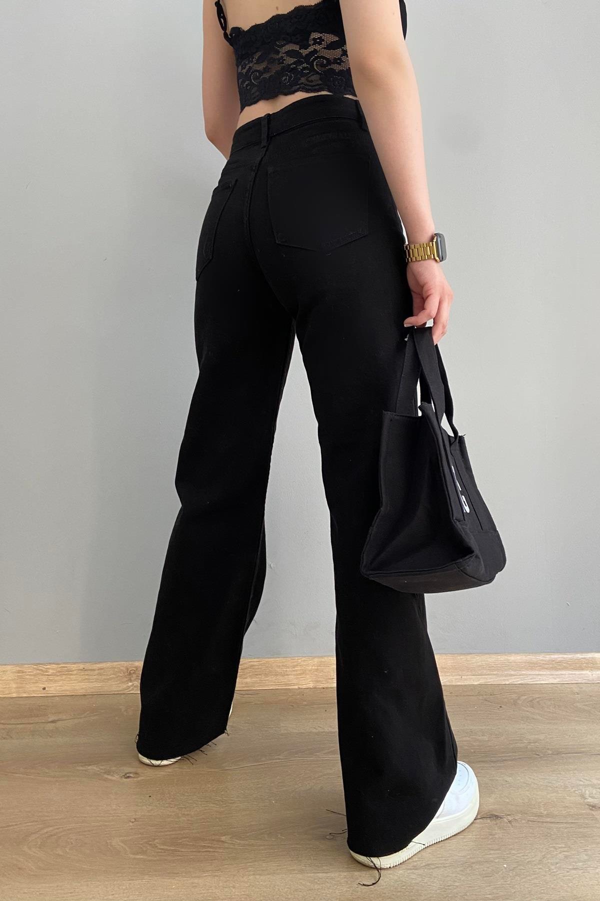 BOL PAÇA KESİK PANTALON