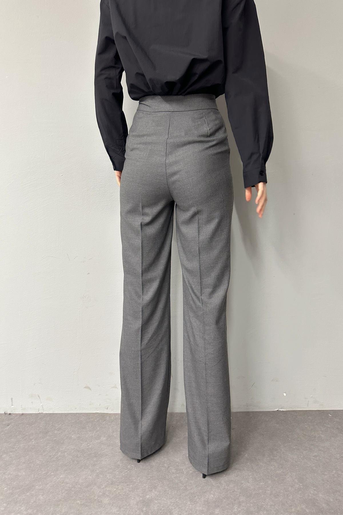 CEPLİ POLİVİSKON PANTOLON