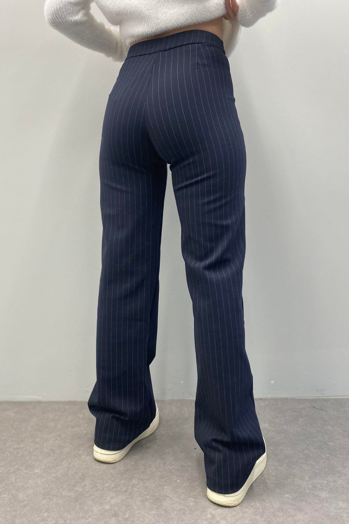 ÇİZGİ DETAY PALAZO ÖRME PANTOLON