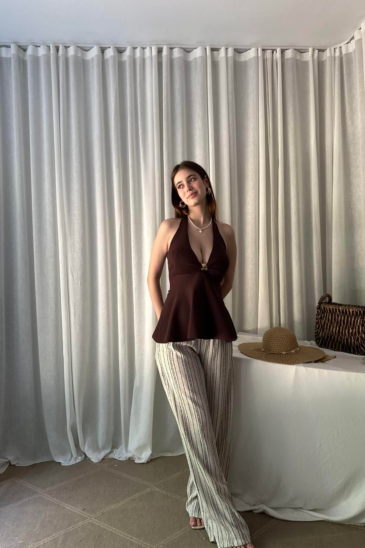 ÇİZGİ DETAYLI PANTOLON