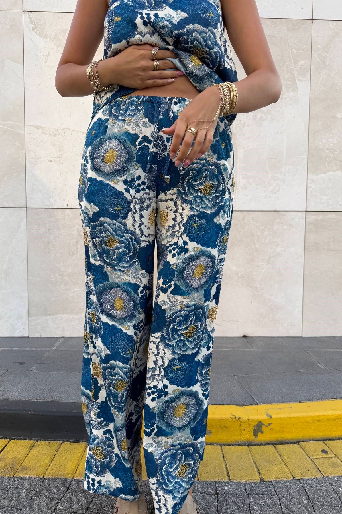 DESENLİ SATEN PANTOLON
