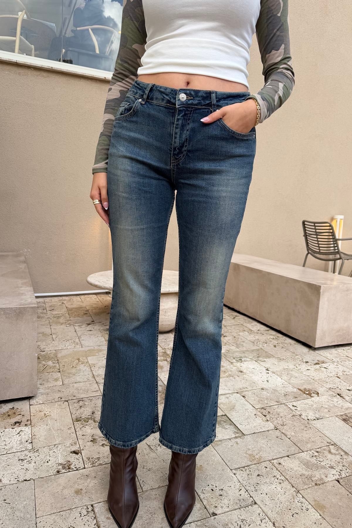 DÜŞÜKBEL LİKRALI FLARE PANTOLON