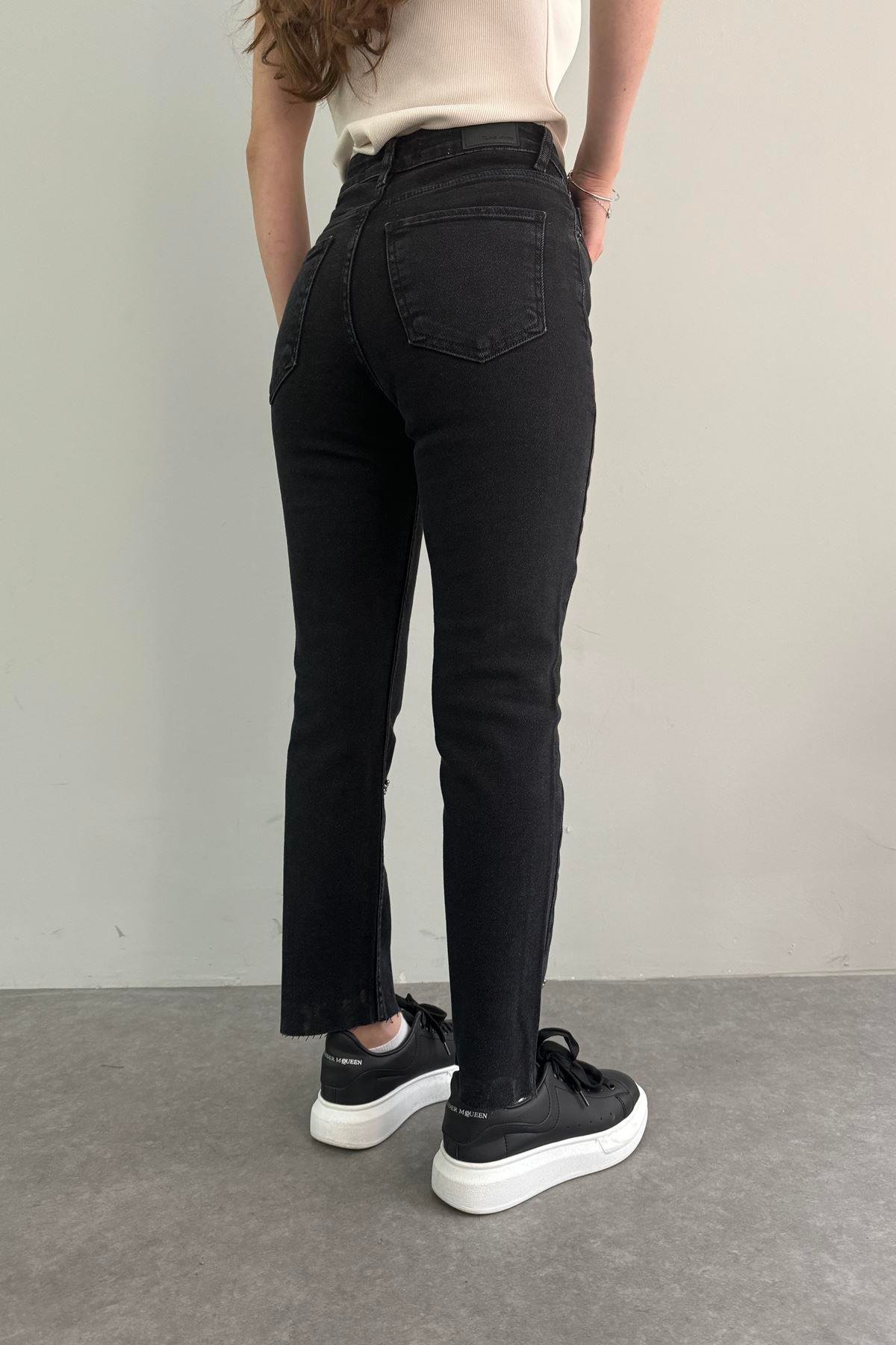 İNCİ TAŞLI ÇİÇEK DESEN MOM KOT PANTOLON