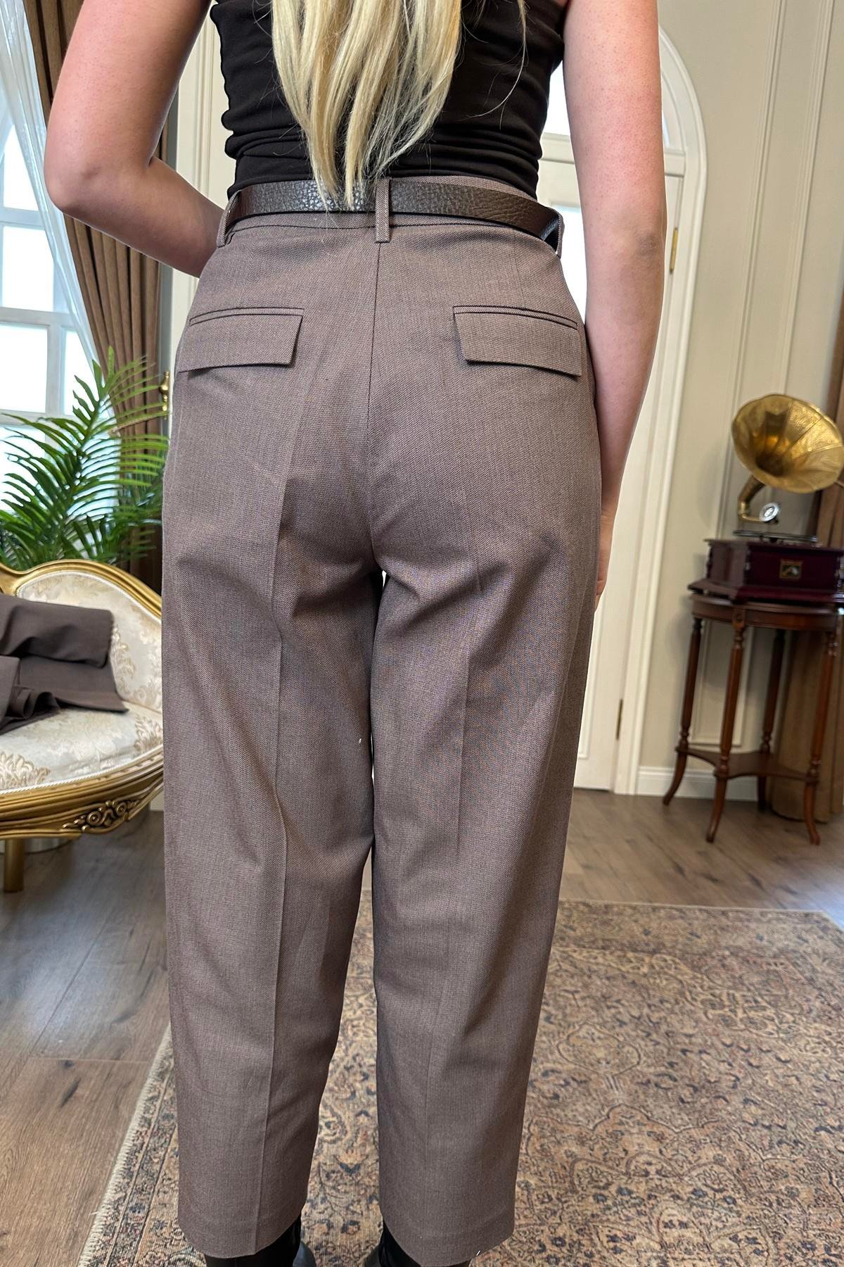 KEMERLİ HAVUÇ PANTLON