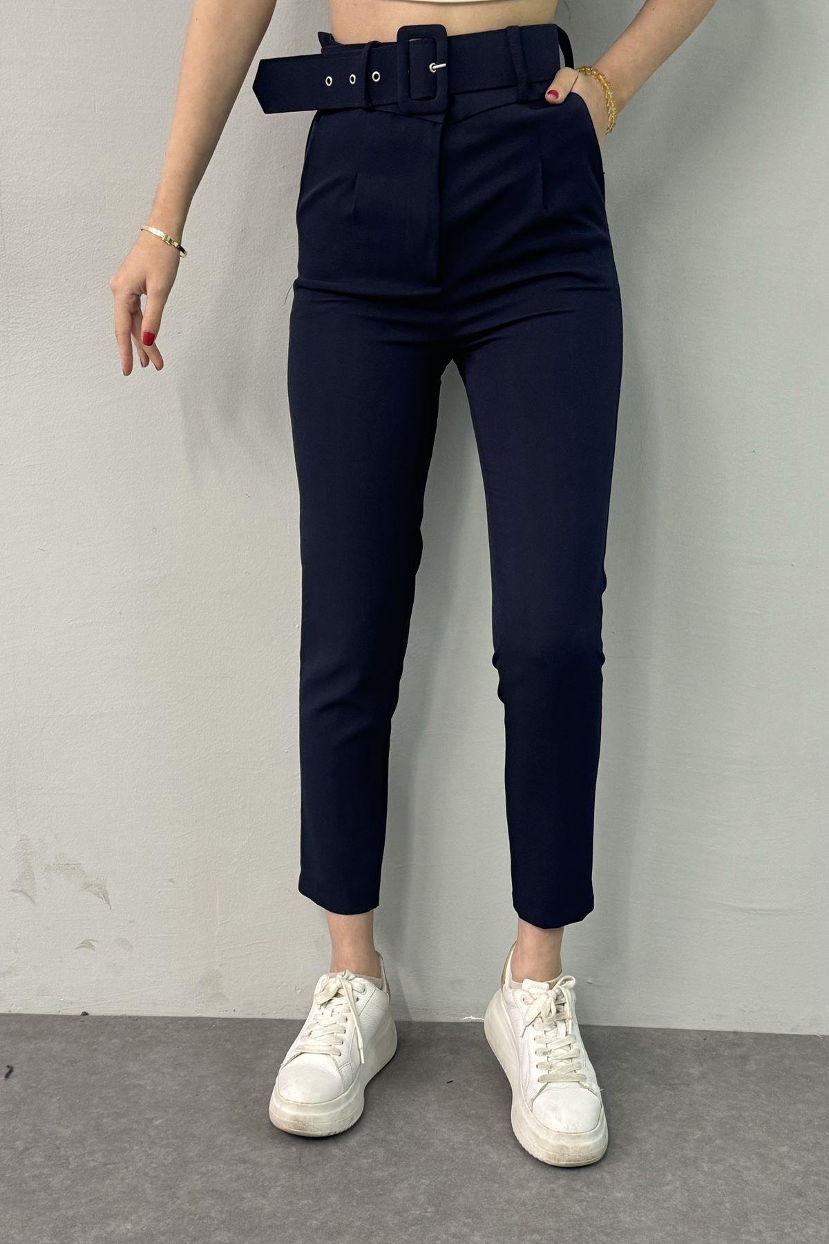 KEMERLİ TEK PİLE PANTALON