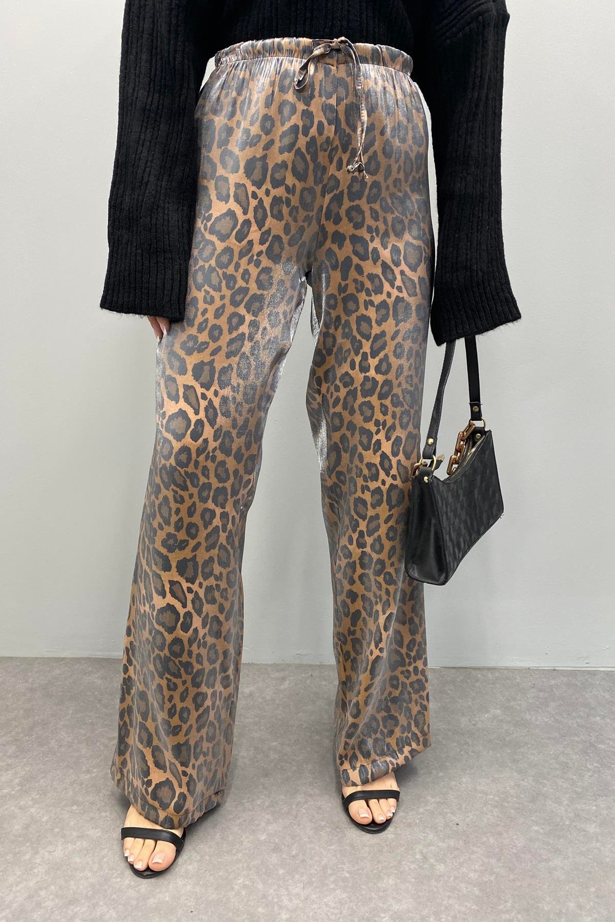 LEOPAR DESEN PARLAK PANTOLON