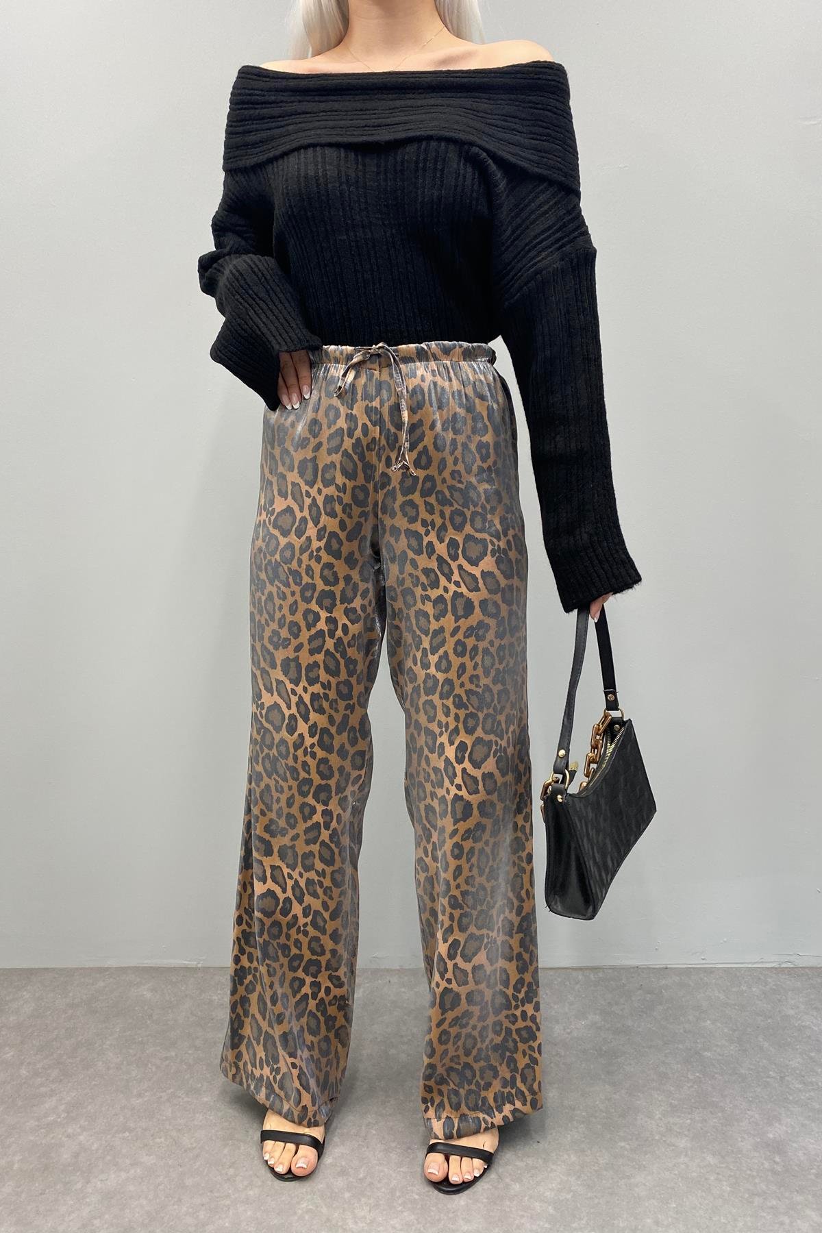 LEOPAR DESEN PARLAK PANTOLON