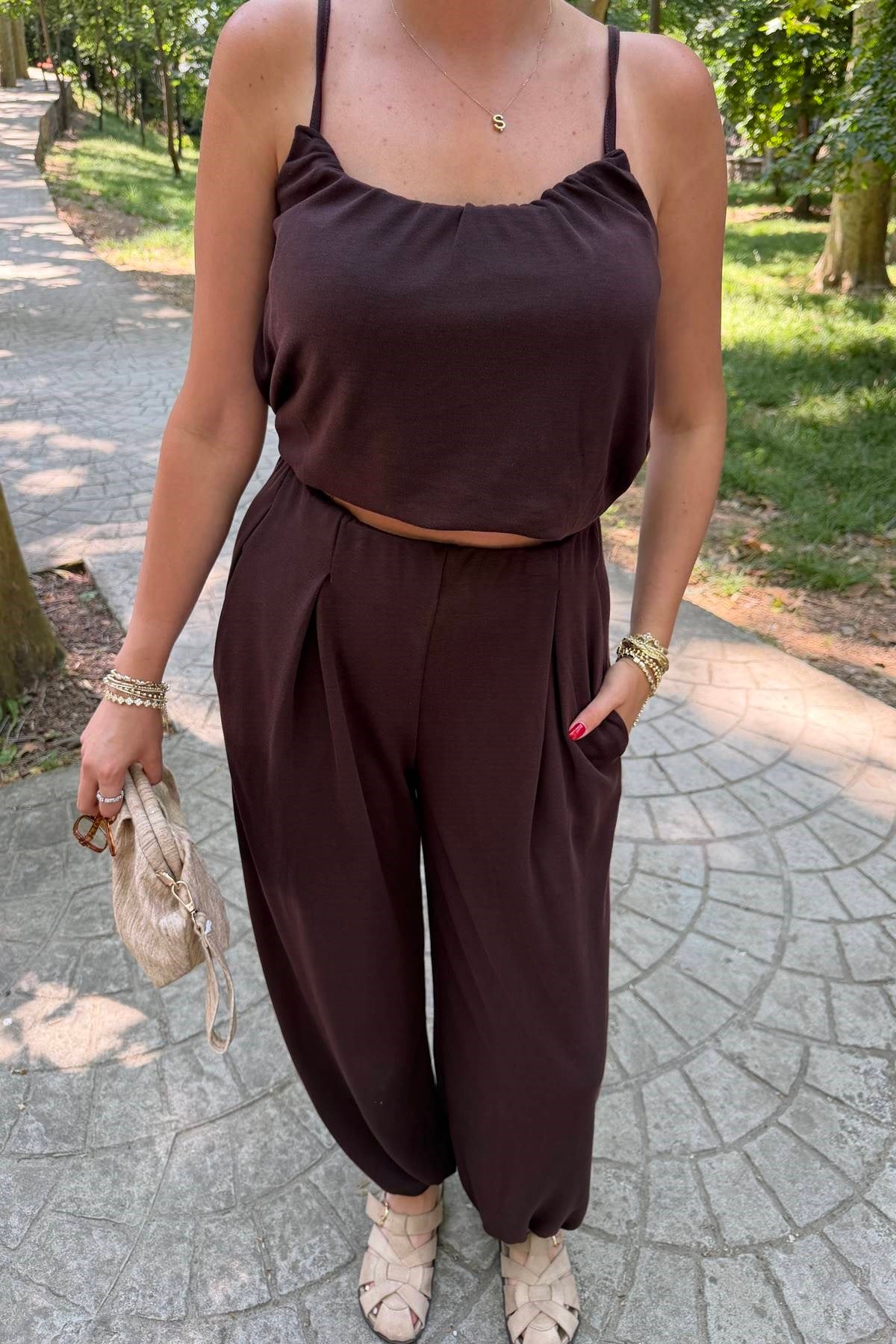 ASKILI BLUZ ŞALVAR TAKIM