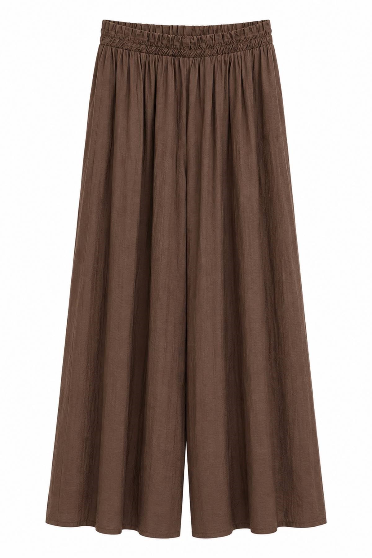 ETEĞİ BRODE İŞLEMELİ BLUZ PANTOLON TAKIM