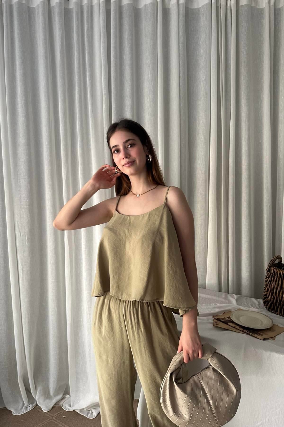 İP ASKILI BLUZ PANTOLON TAKIM