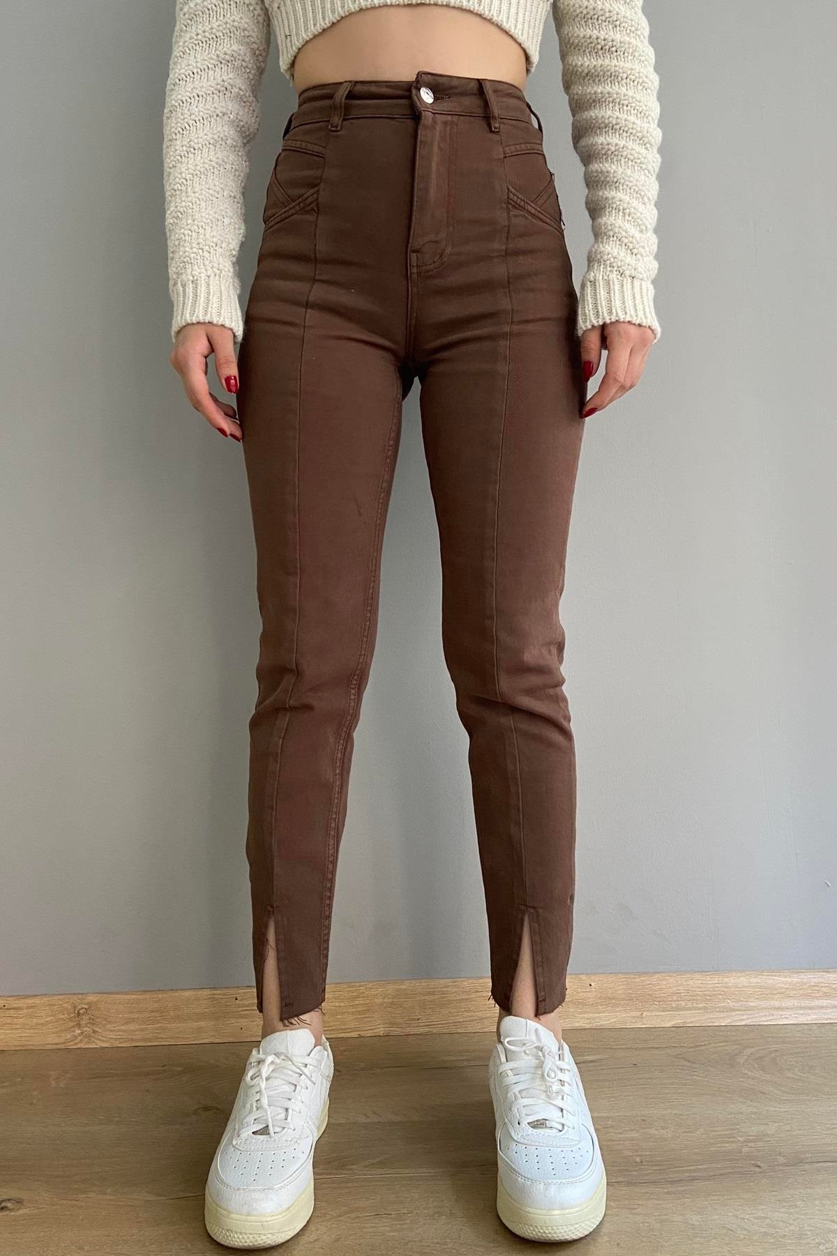 ÖNÜ YIRTMAÇLI PARÇA BOYA PANTALON