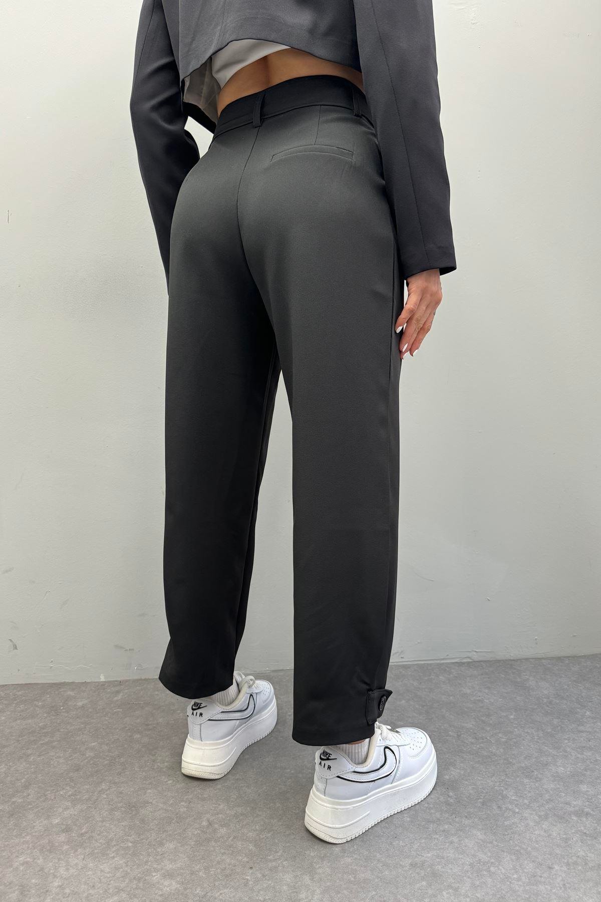 PAÇA APOLET DETAYLI PANTOLON