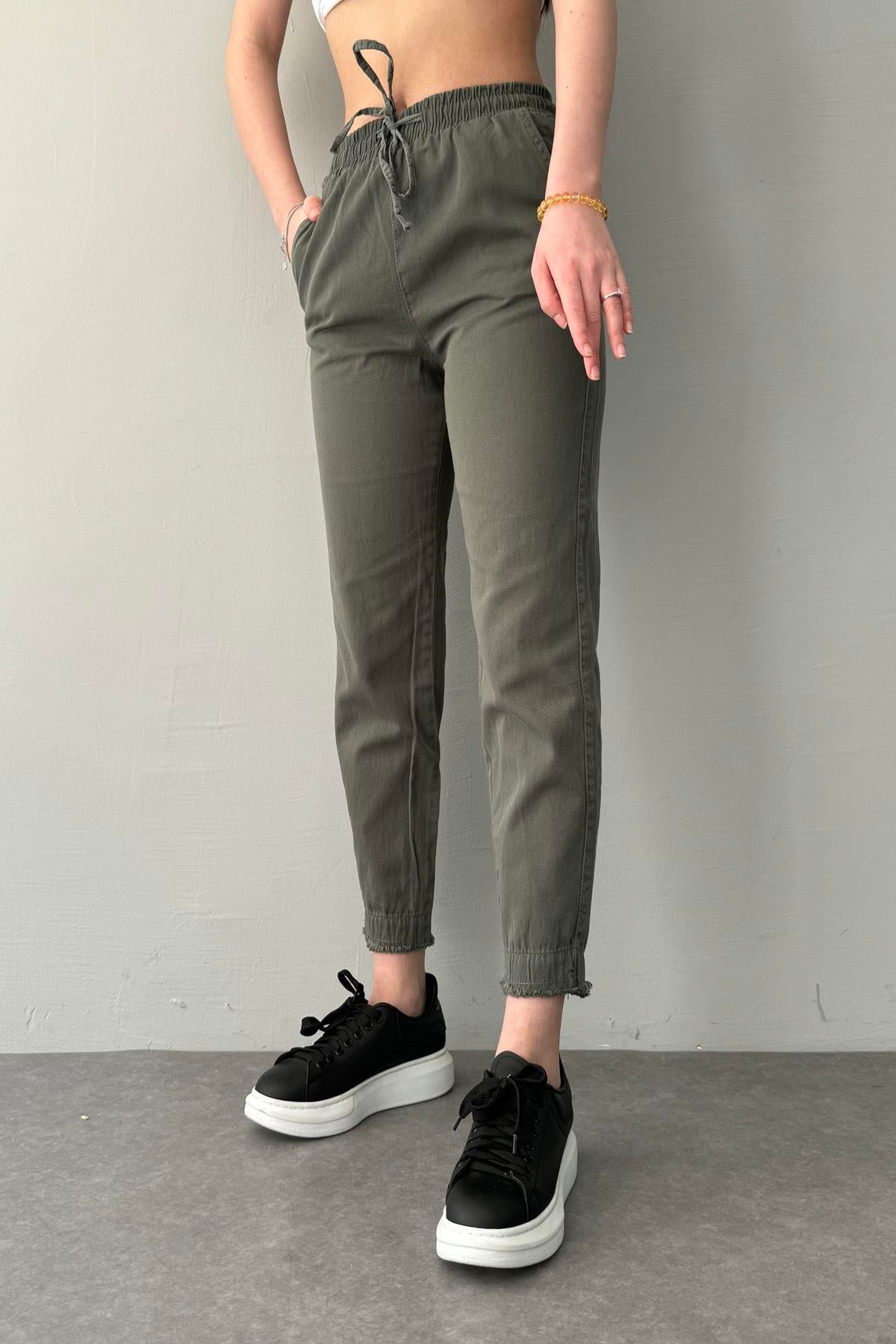 PAÇA PÜSKÜL DETAY PANTOLON