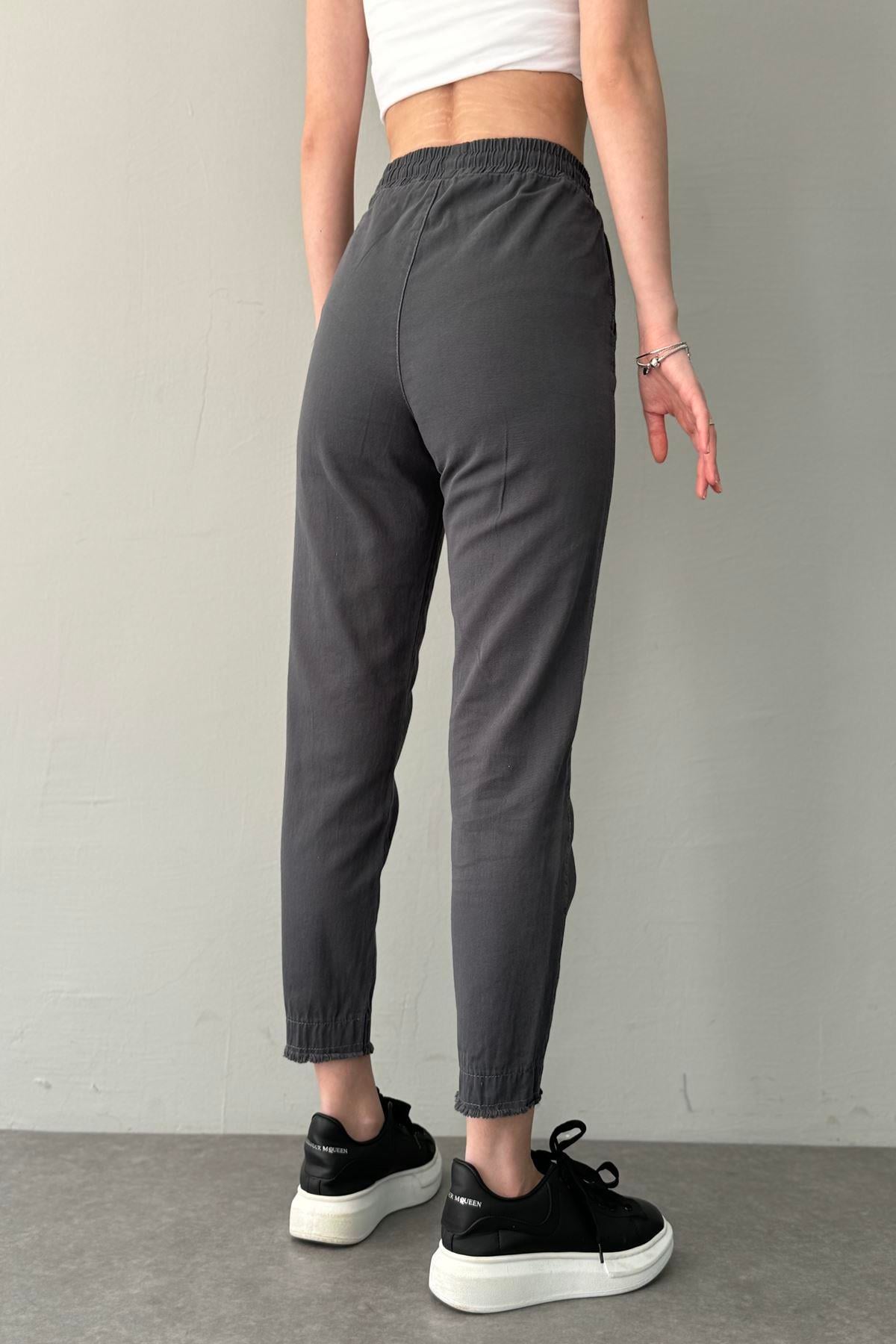 PAÇA PÜSKÜL DETAY PANTOLON