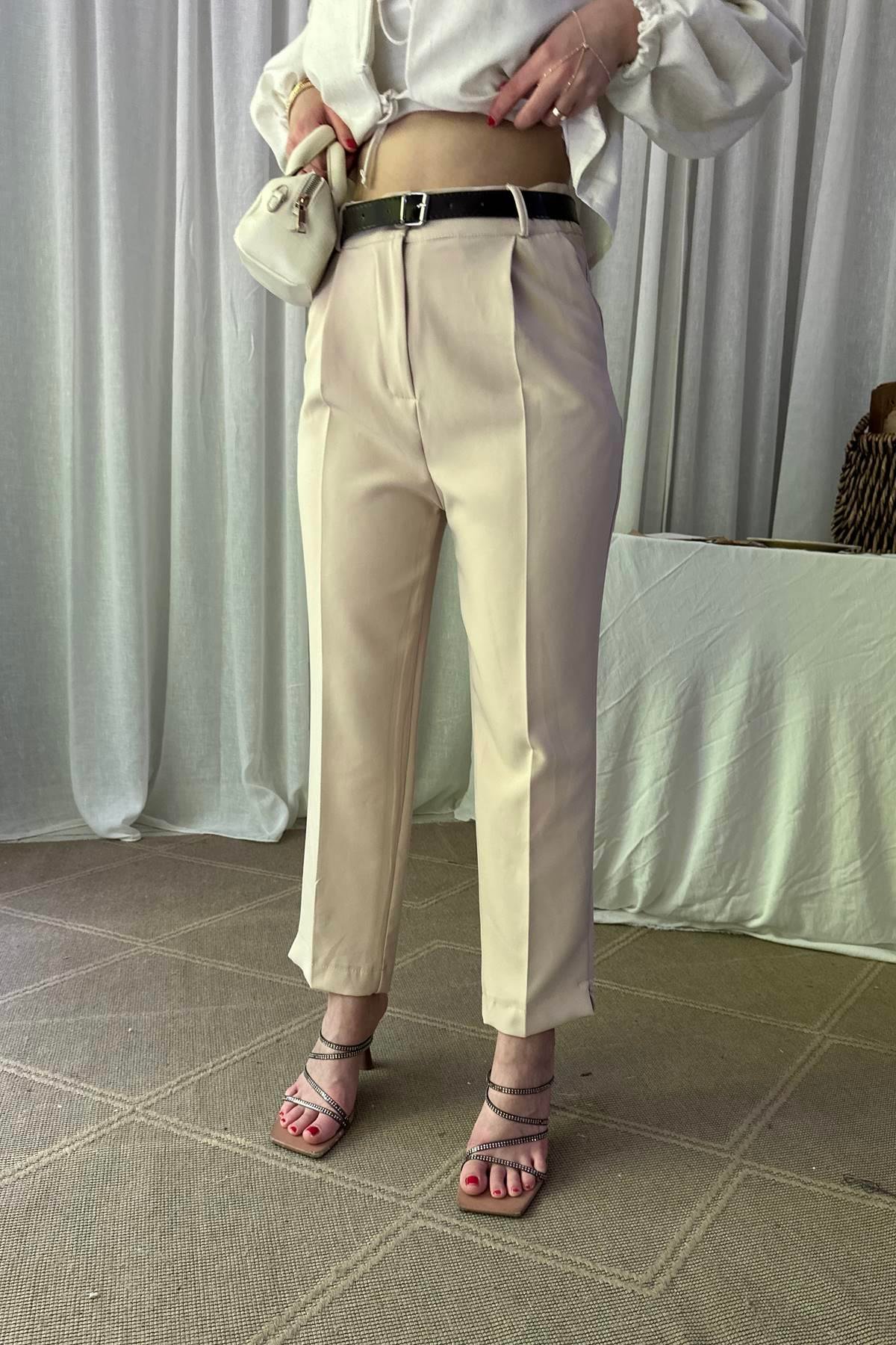 PAÇA YIRTMAÇLI KEMERLİ PANTALON