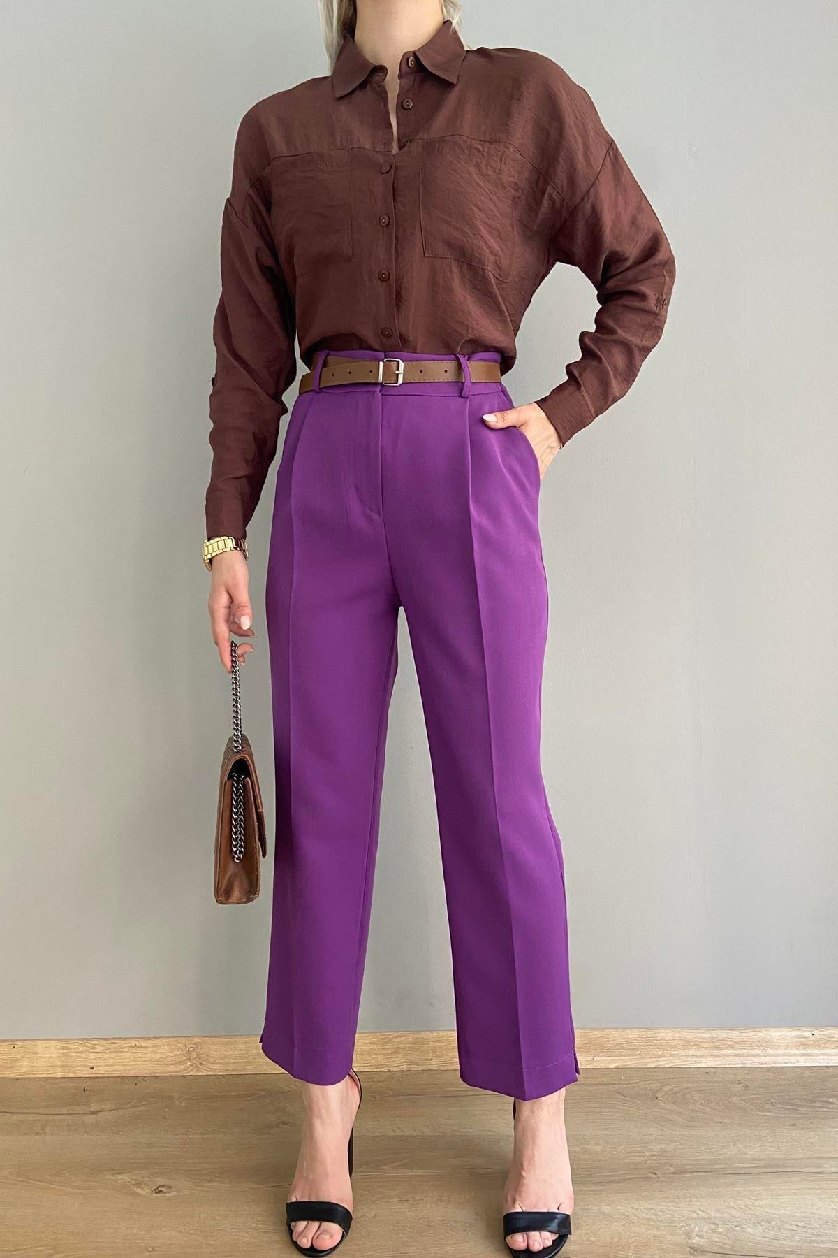 PAÇA YIRTMAÇLI KEMERLİ PANTALON
