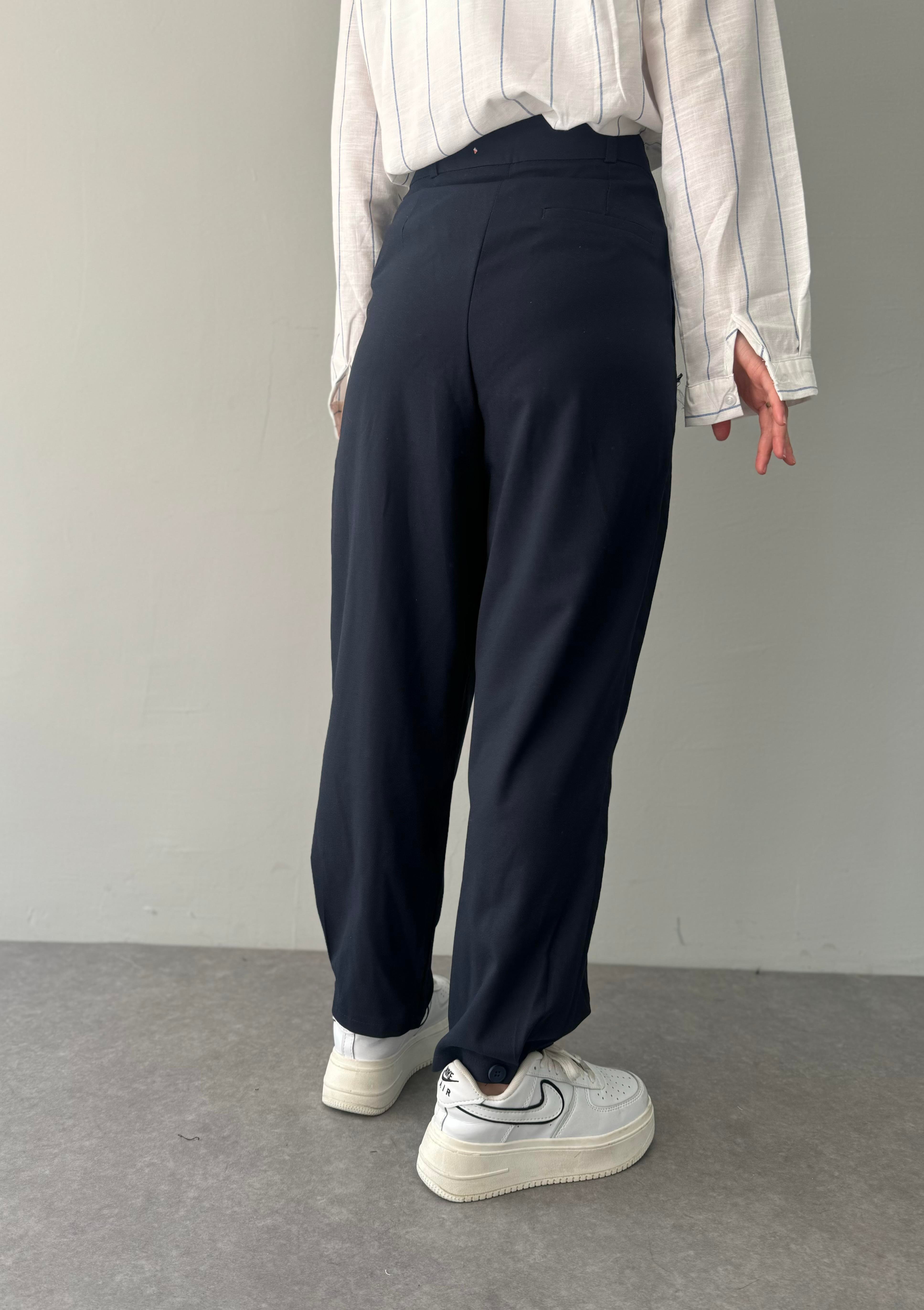 PİLE DETAYLI PANTOLON