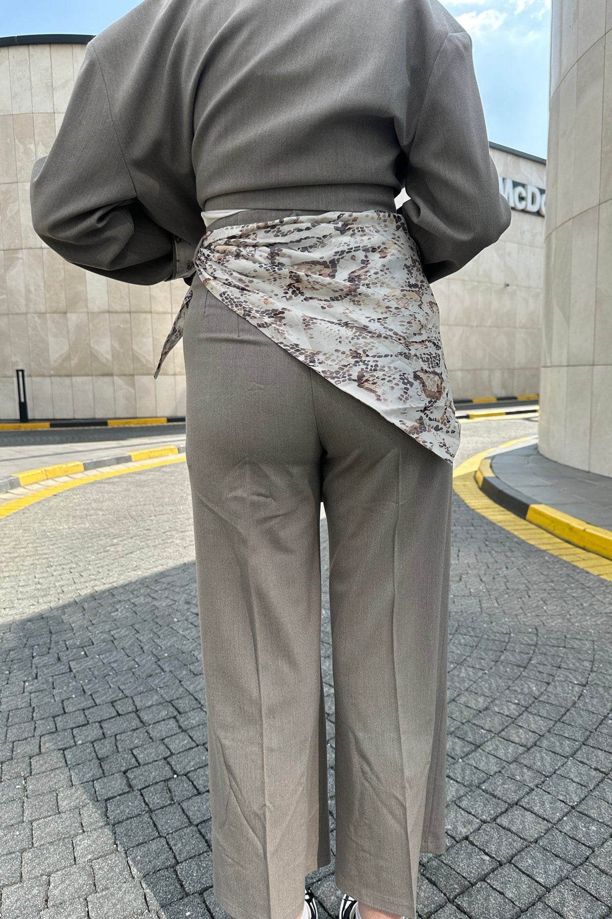 ŞAL DETAYLI PANTOLON