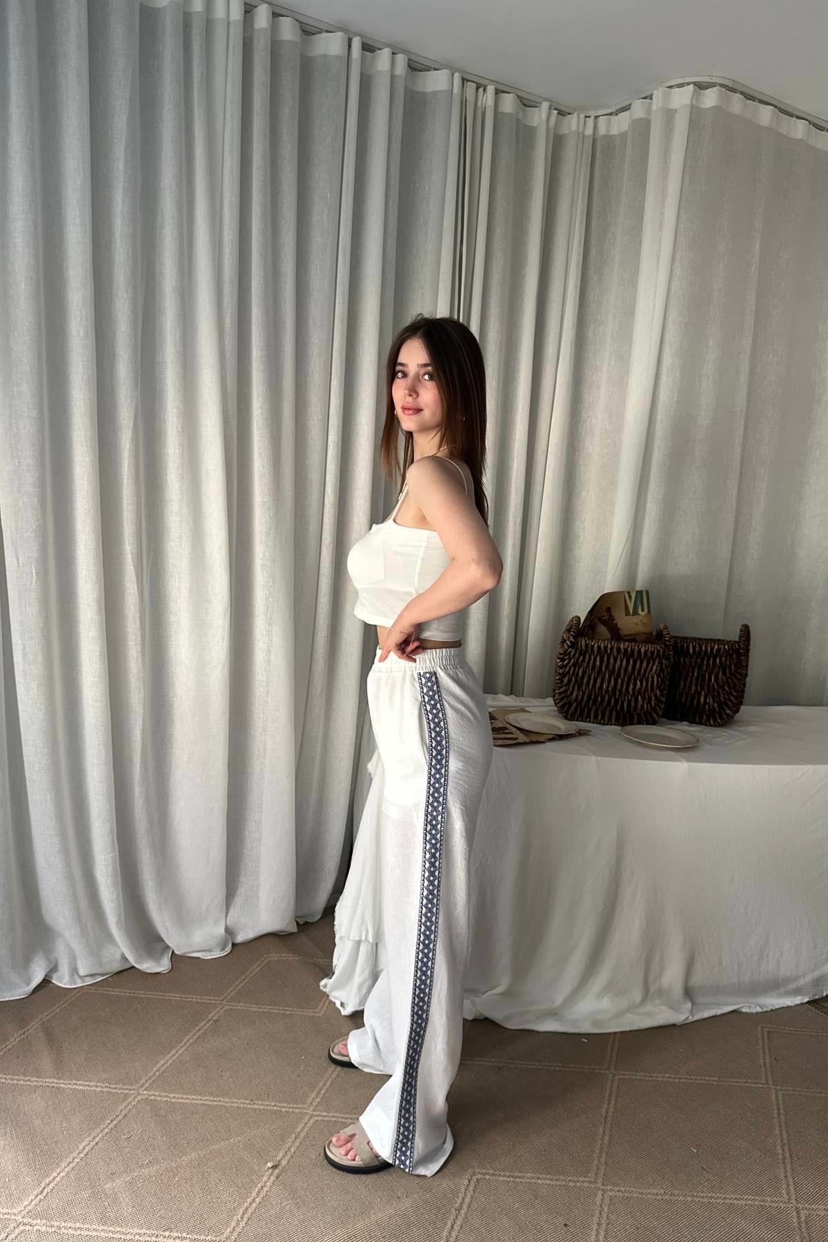 ŞERİT DETAYLI PANTOLON