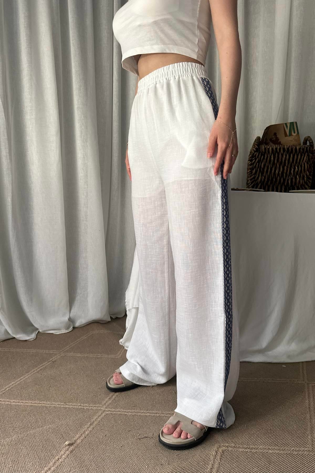 ŞERİT DETAYLI PANTOLON
