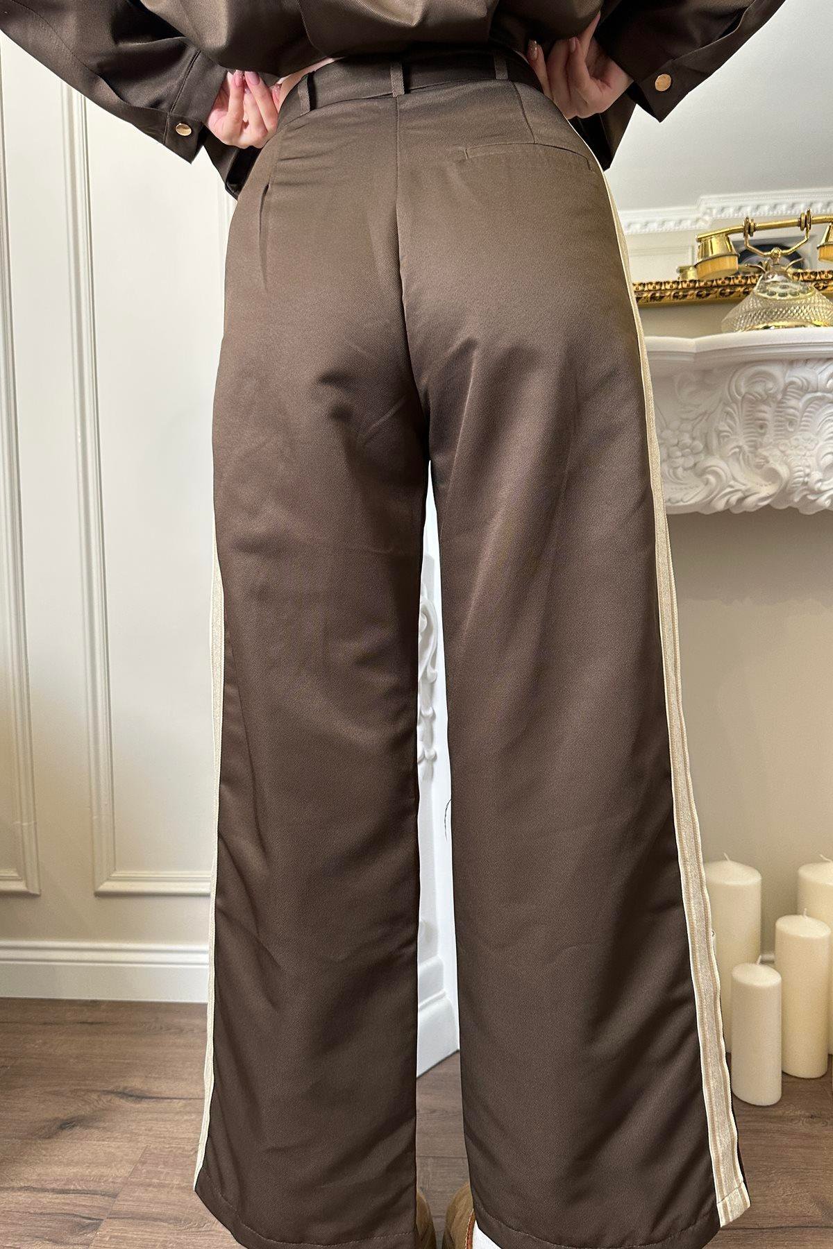 ŞERİT DETAYLI PANTOLON