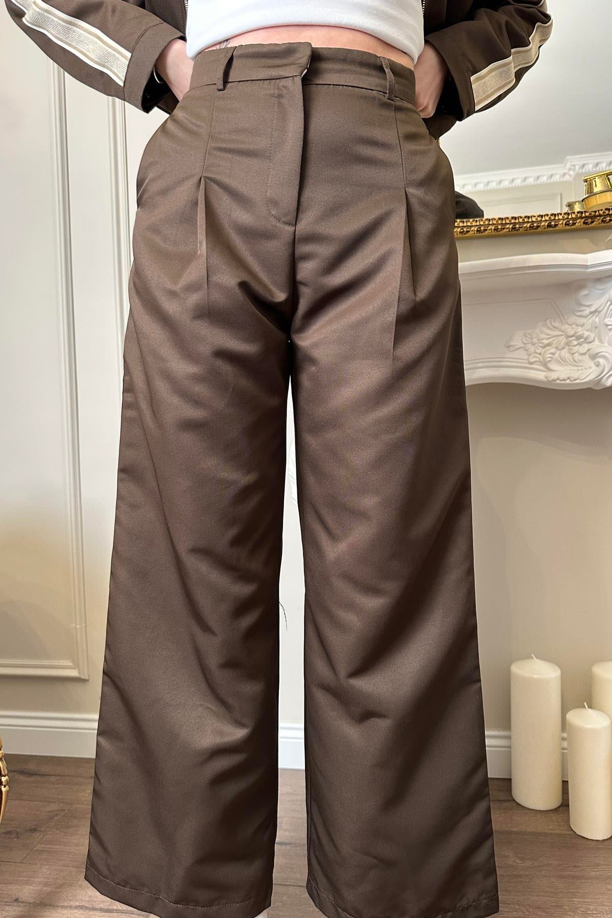 ŞERİT DETAYLI PANTOLON
