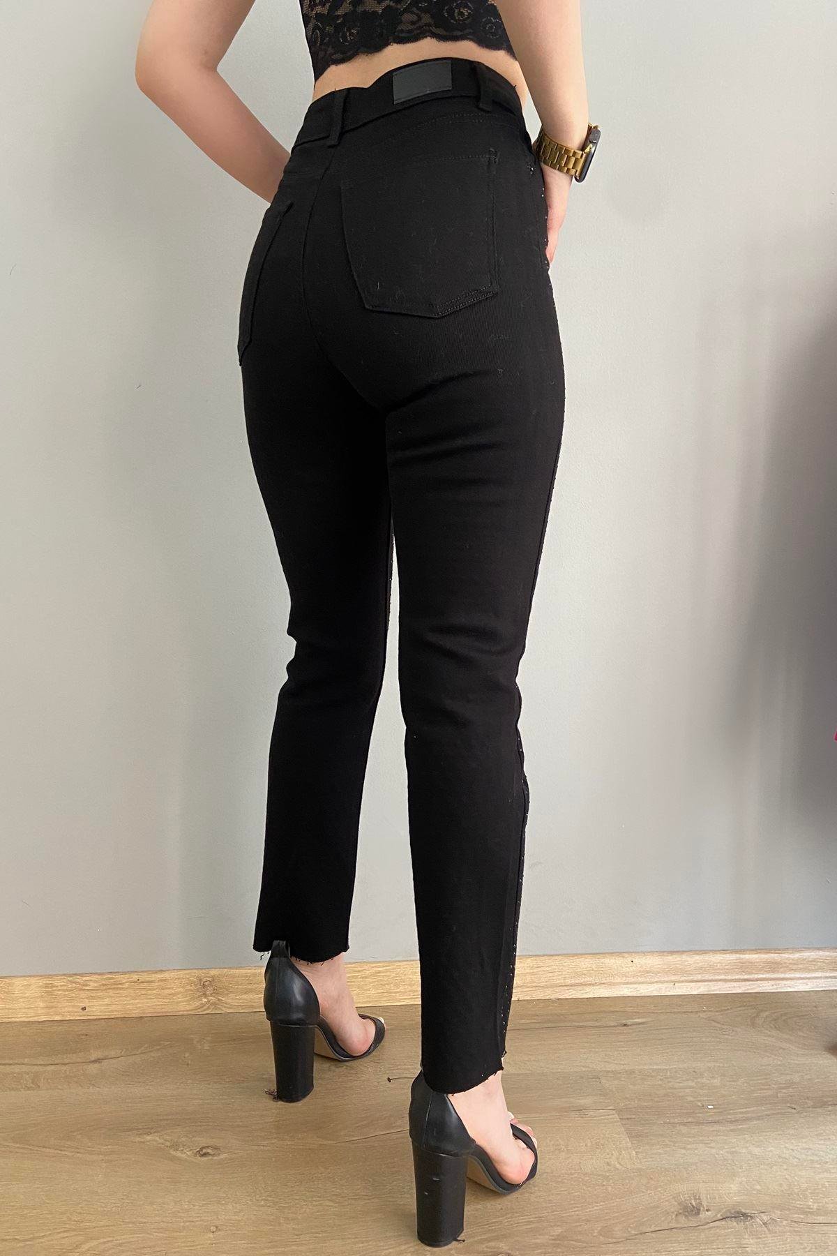 TAŞLI DİKİŞSİZ PAÇA YÜKSEK BEL PANTOLON