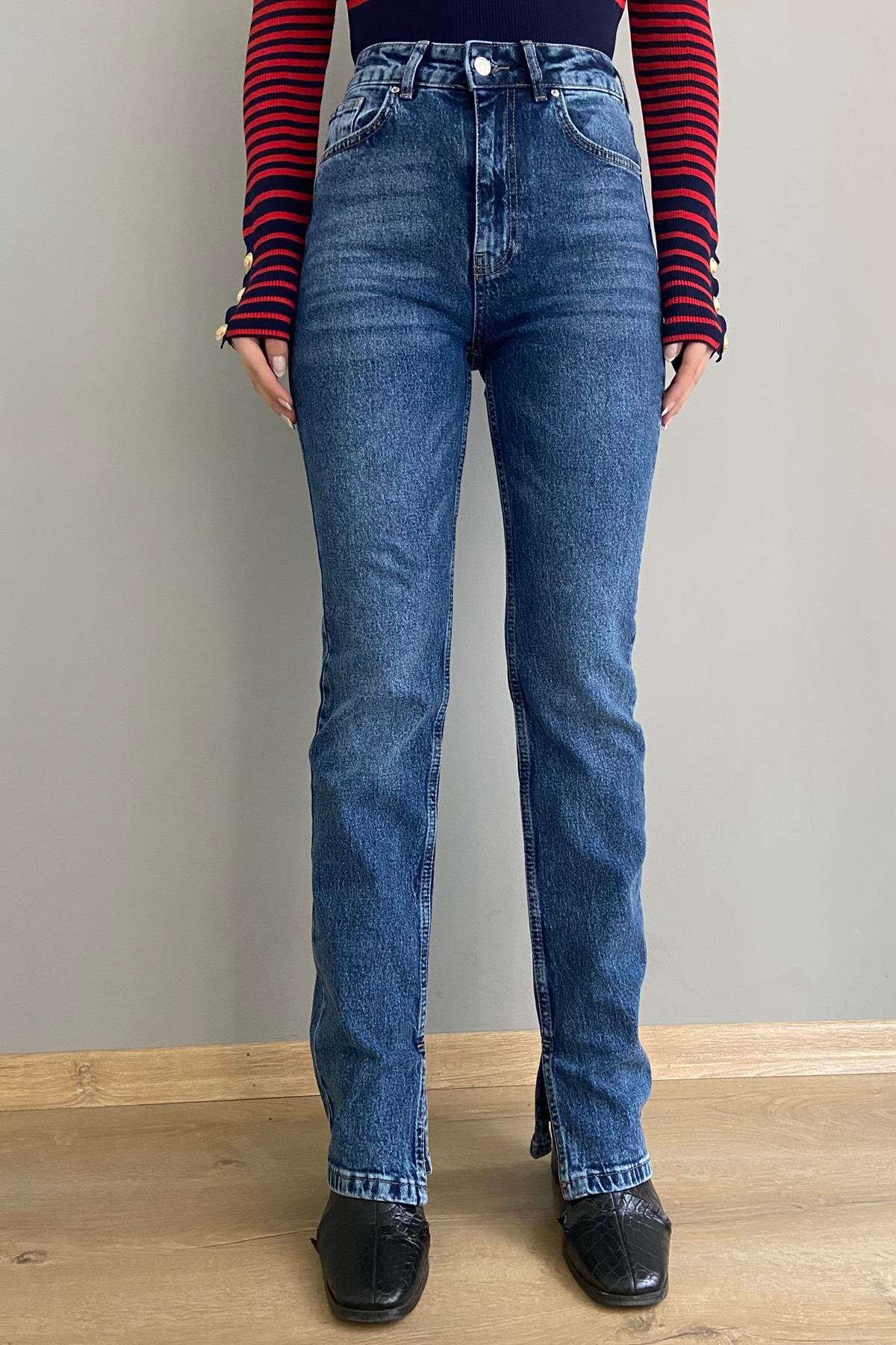 YIRTMAÇLI LİKRA BORU PAÇA PANTALON