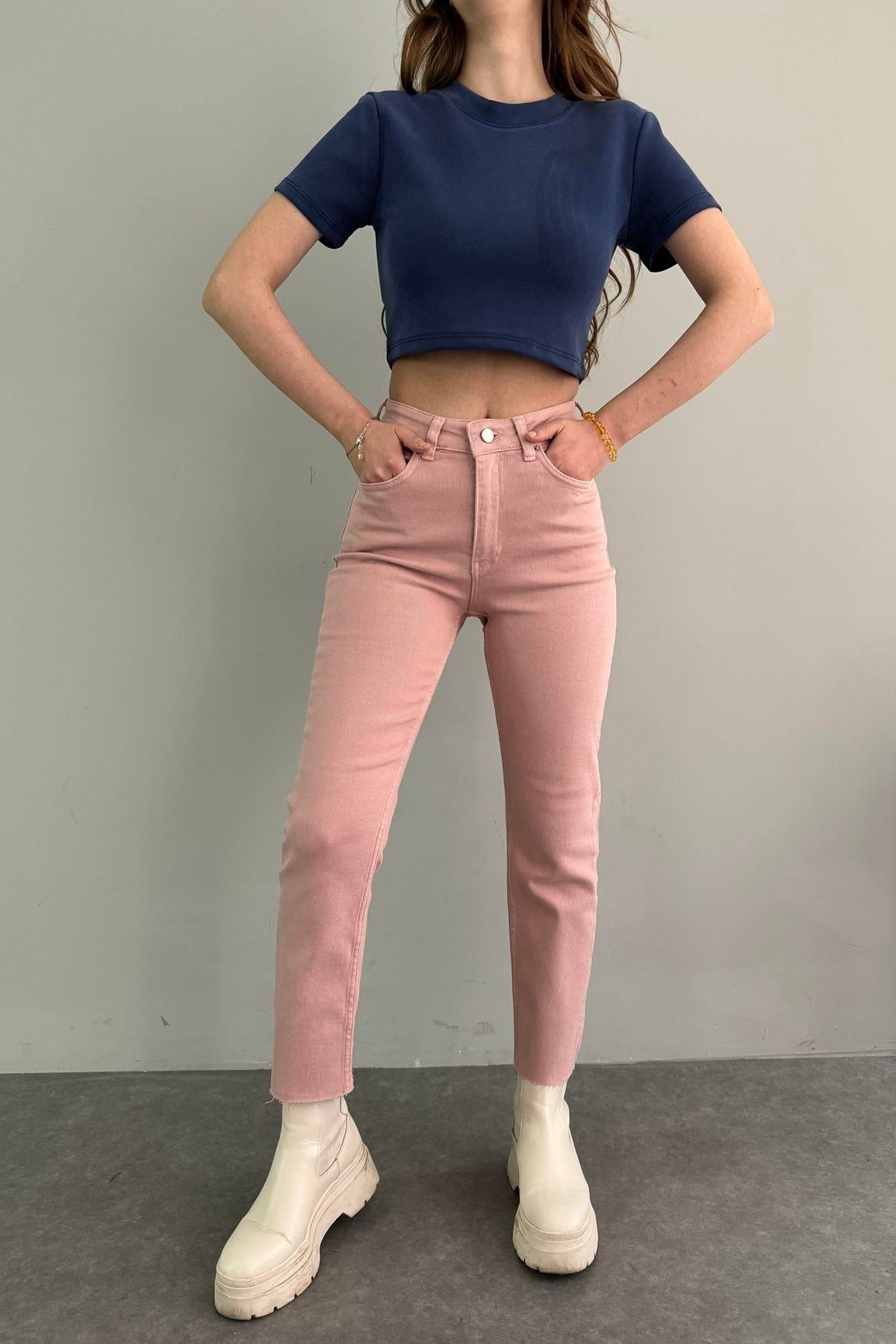 YÜKSEK BEL DİKİŞSİZ PAÇA MOM PANTOLON