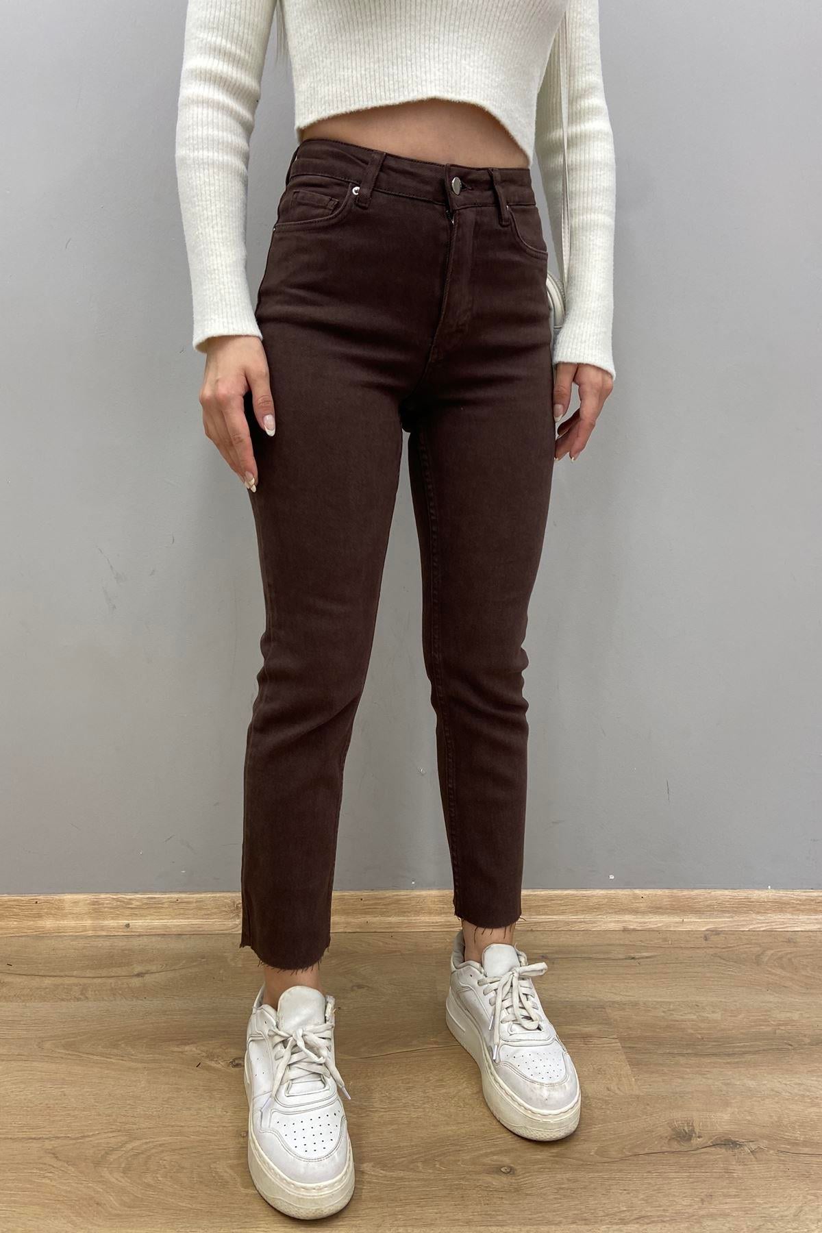 YÜKSEK BEL DİKİŞSİZ PAÇA MOM PANTOLON