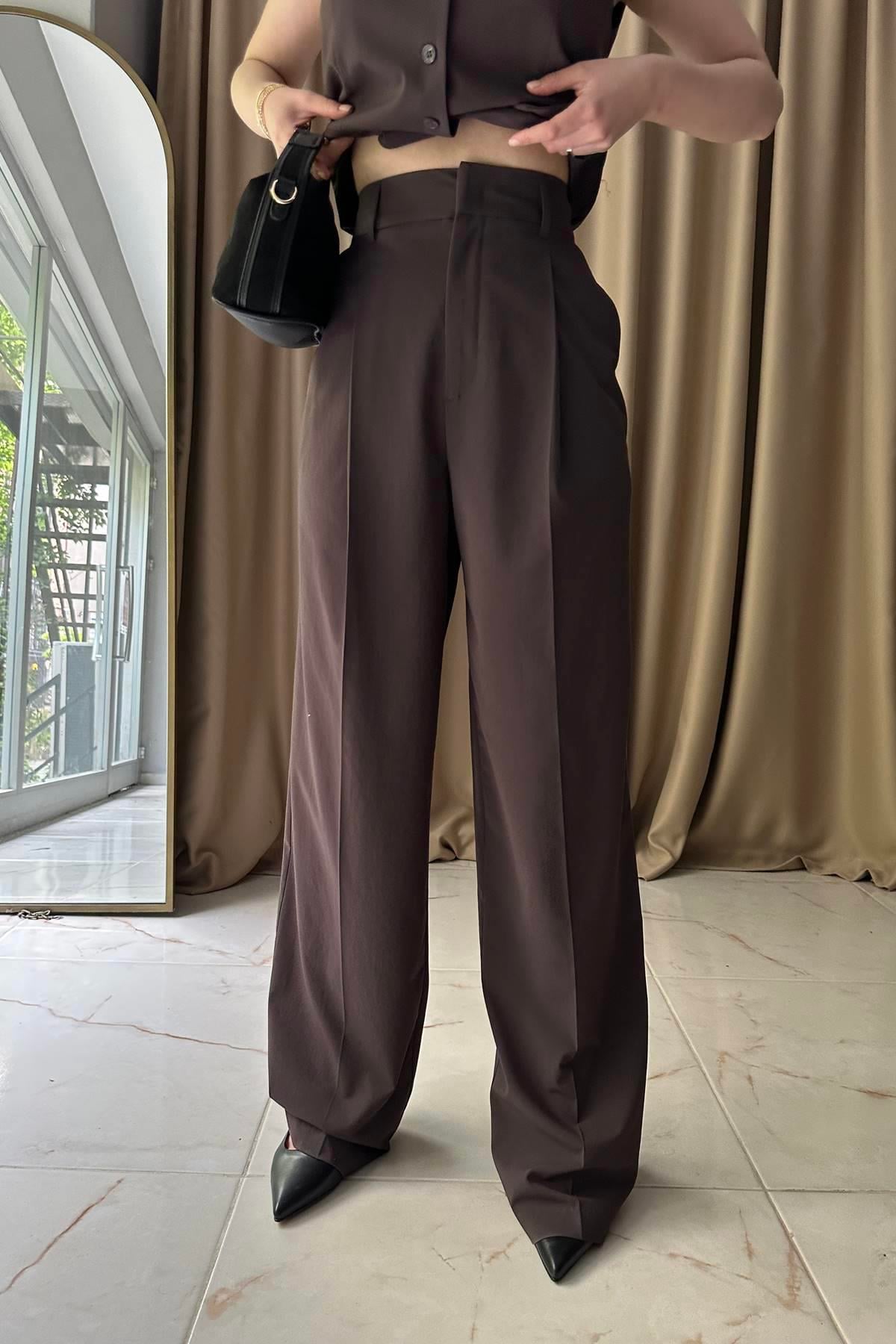 YÜKSEK BEL DÖKÜMLÜ PANTOLON