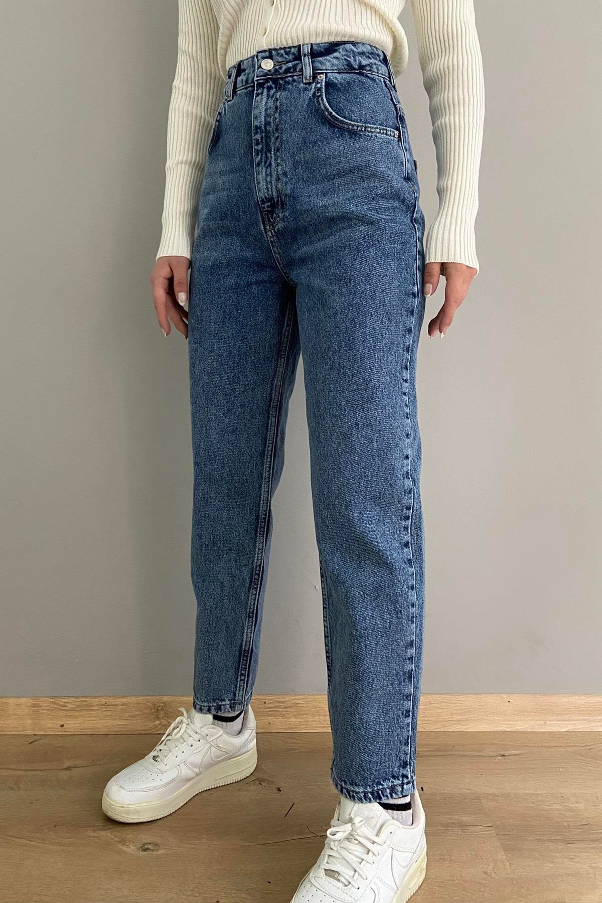 YÜKSEK BEL MOM PANTALON