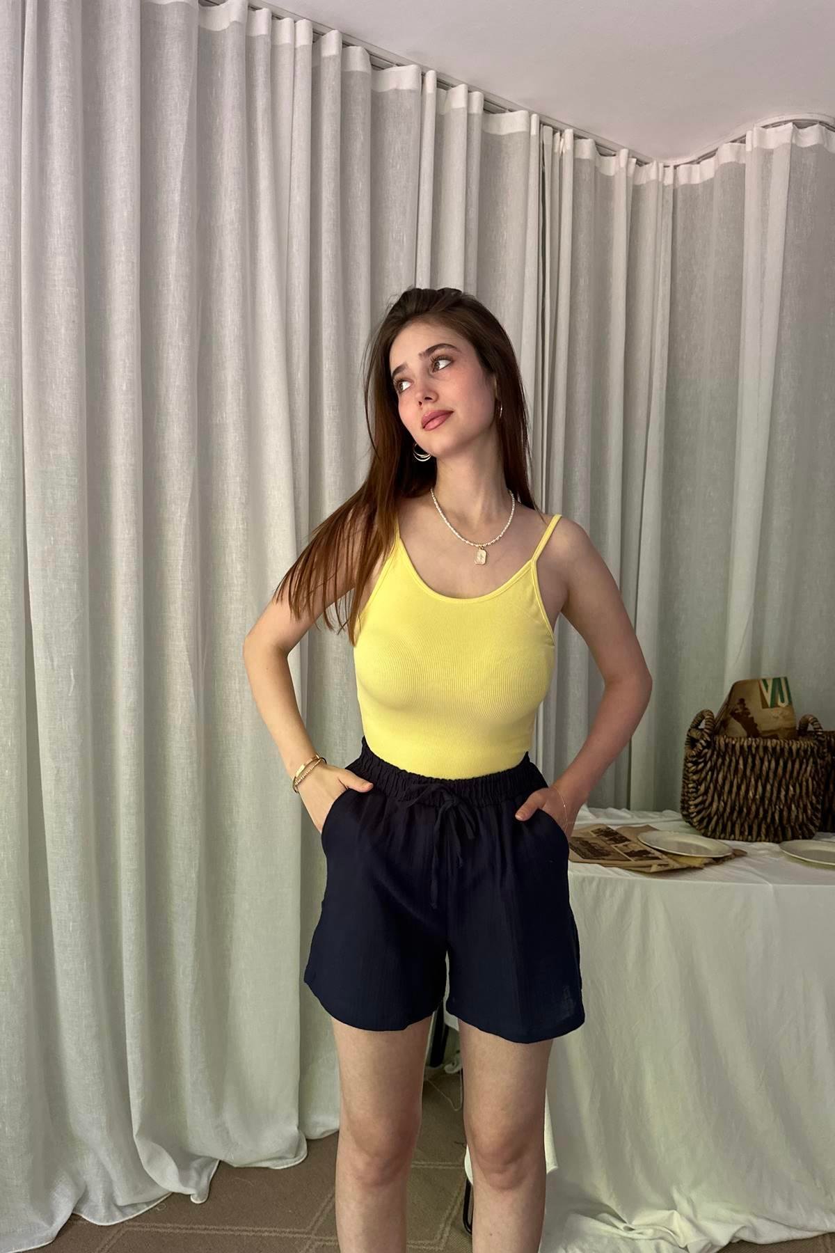 BEL LASTİKLİ MÜSLİN ŞORT