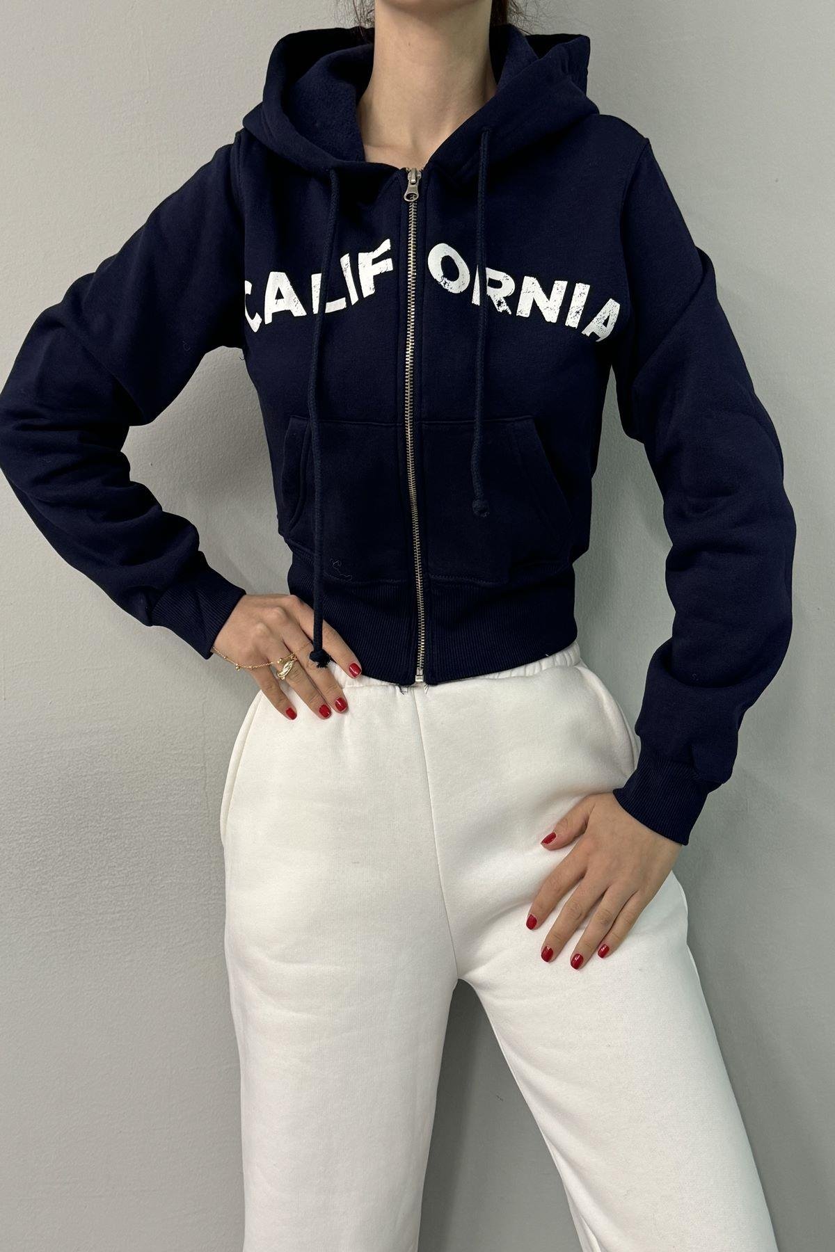 BASKI DETAY FERMUARLI KAPŞONLU CROP SWEAT