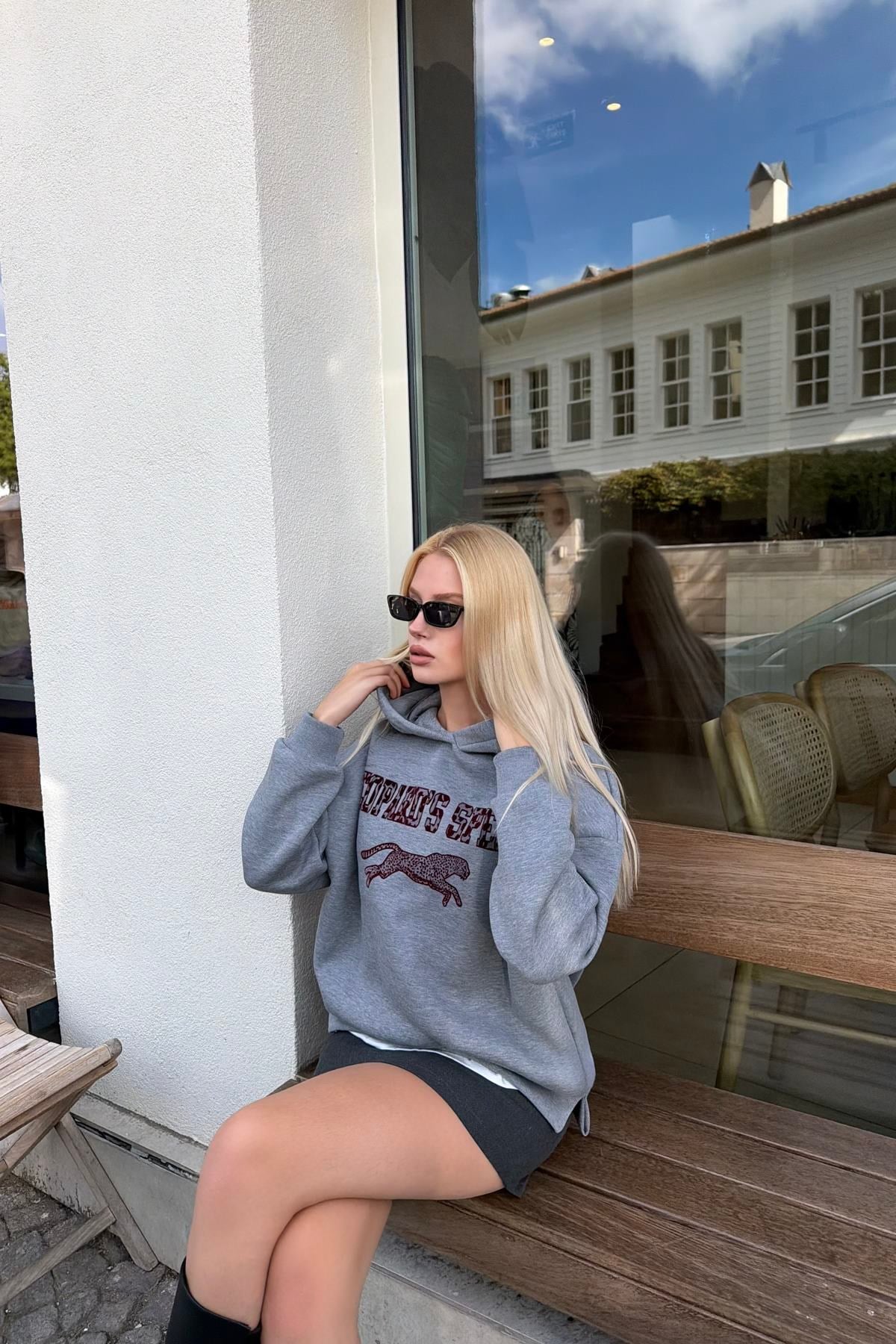 BASKI DETAY SWEATSHIRT